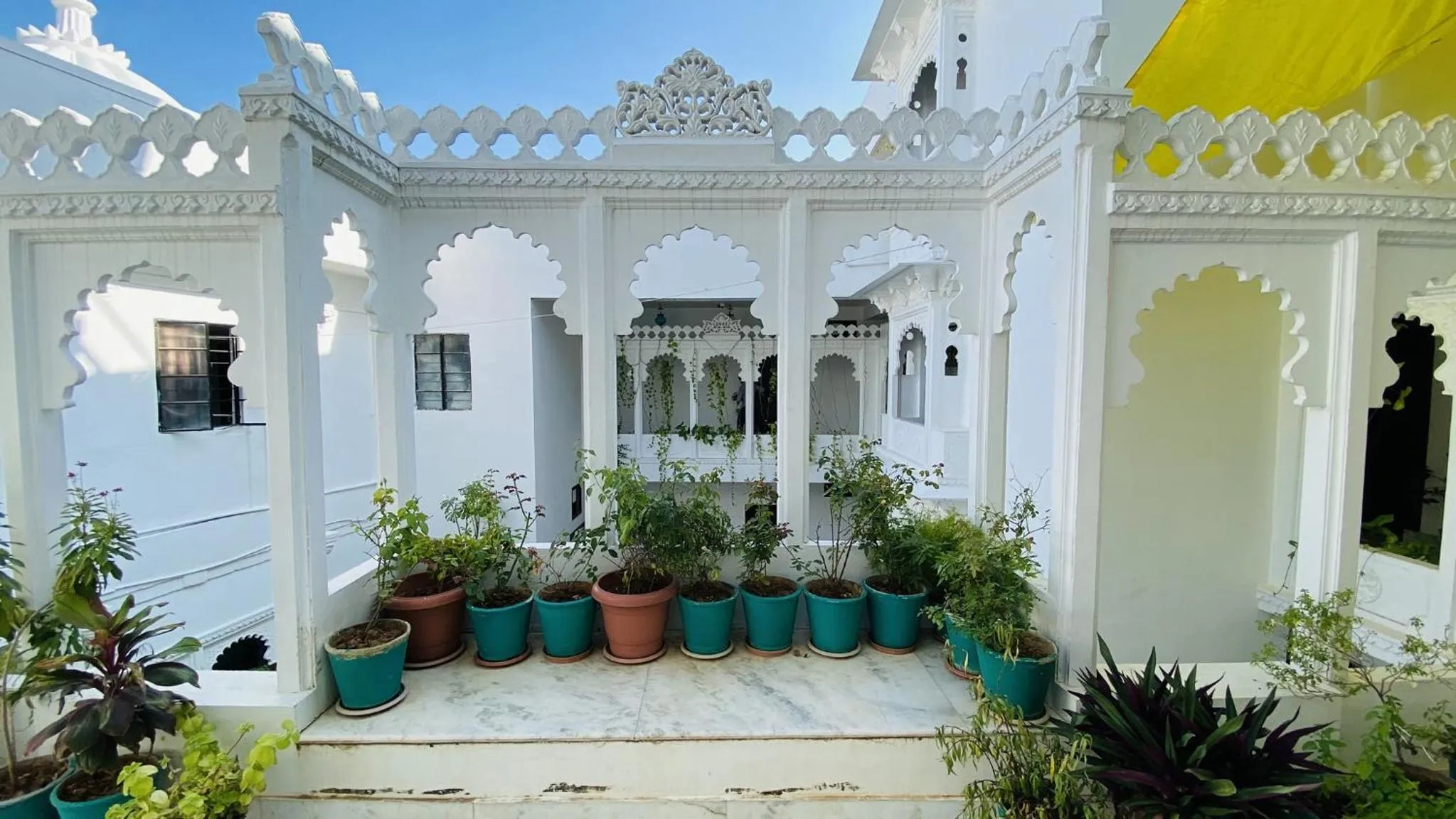 Inner courtyard view in Kotra Haveli A Boutique Hotel by Lake Pichola