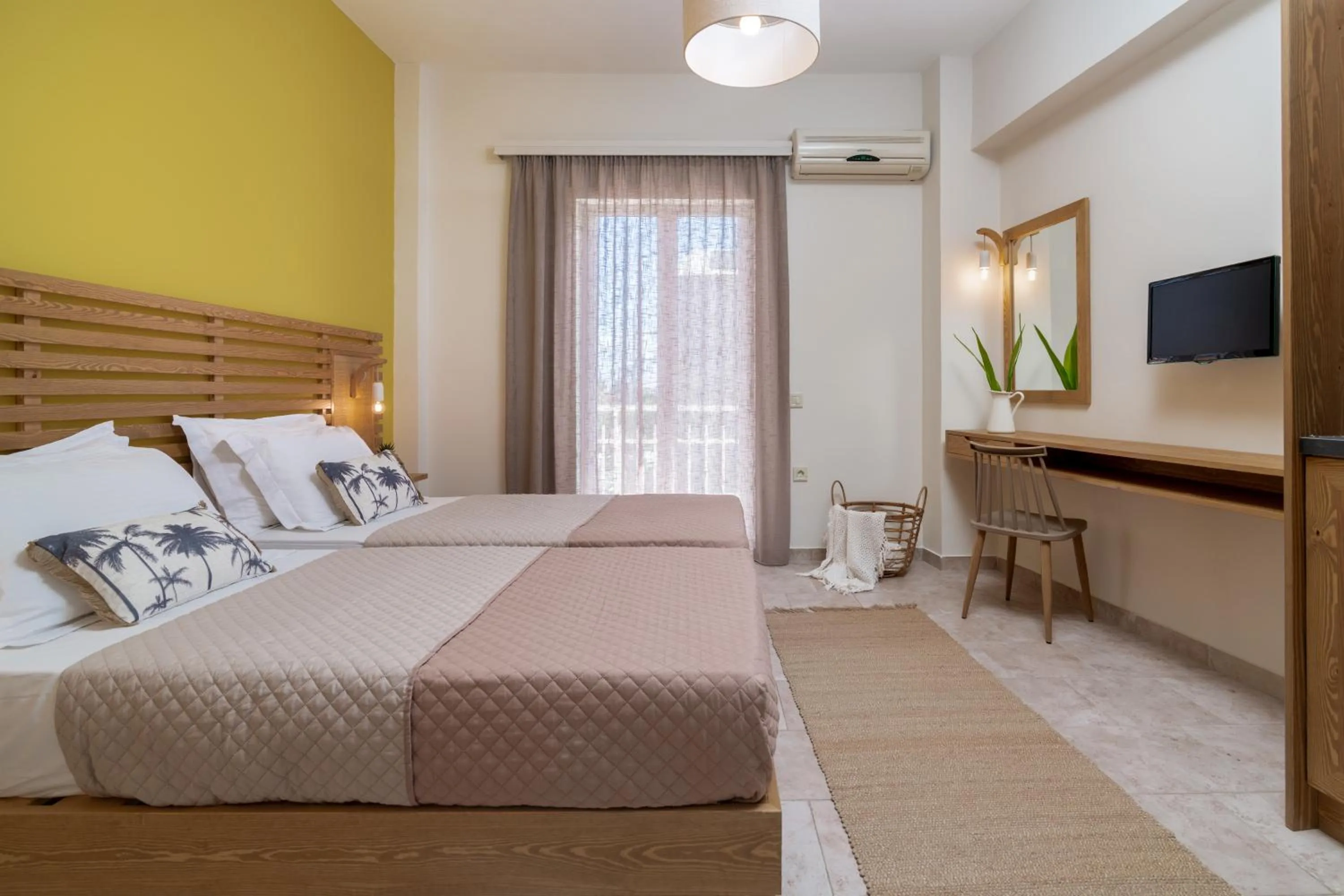 Bed in Sunset Apartments