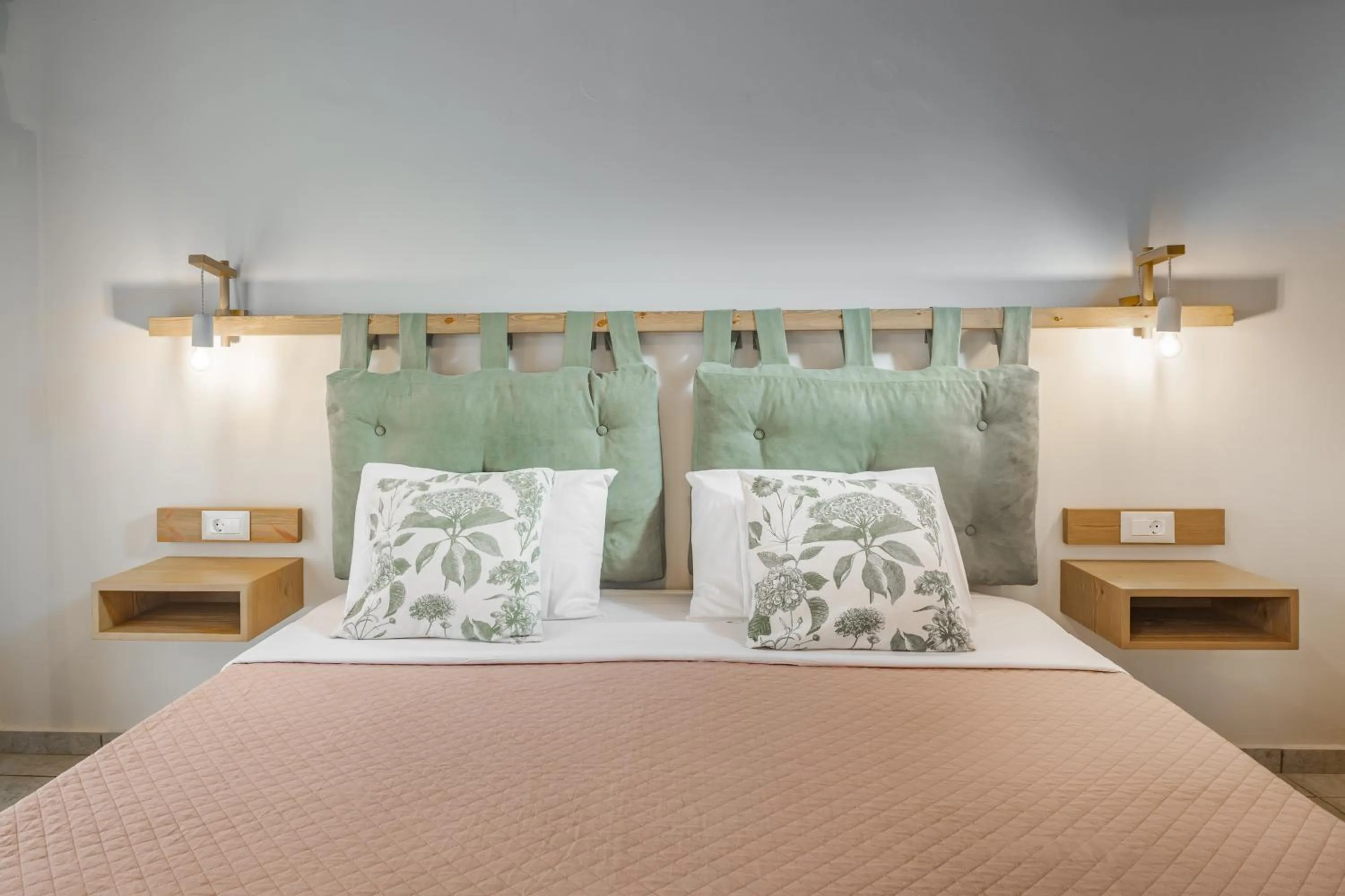 Bed in Sunset Apartments