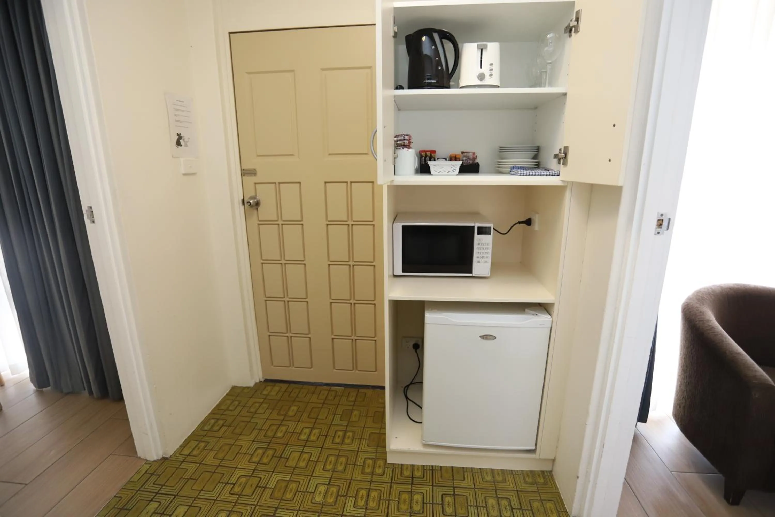 Coffee/tea facilities in Sleepy Hill Motor Inn