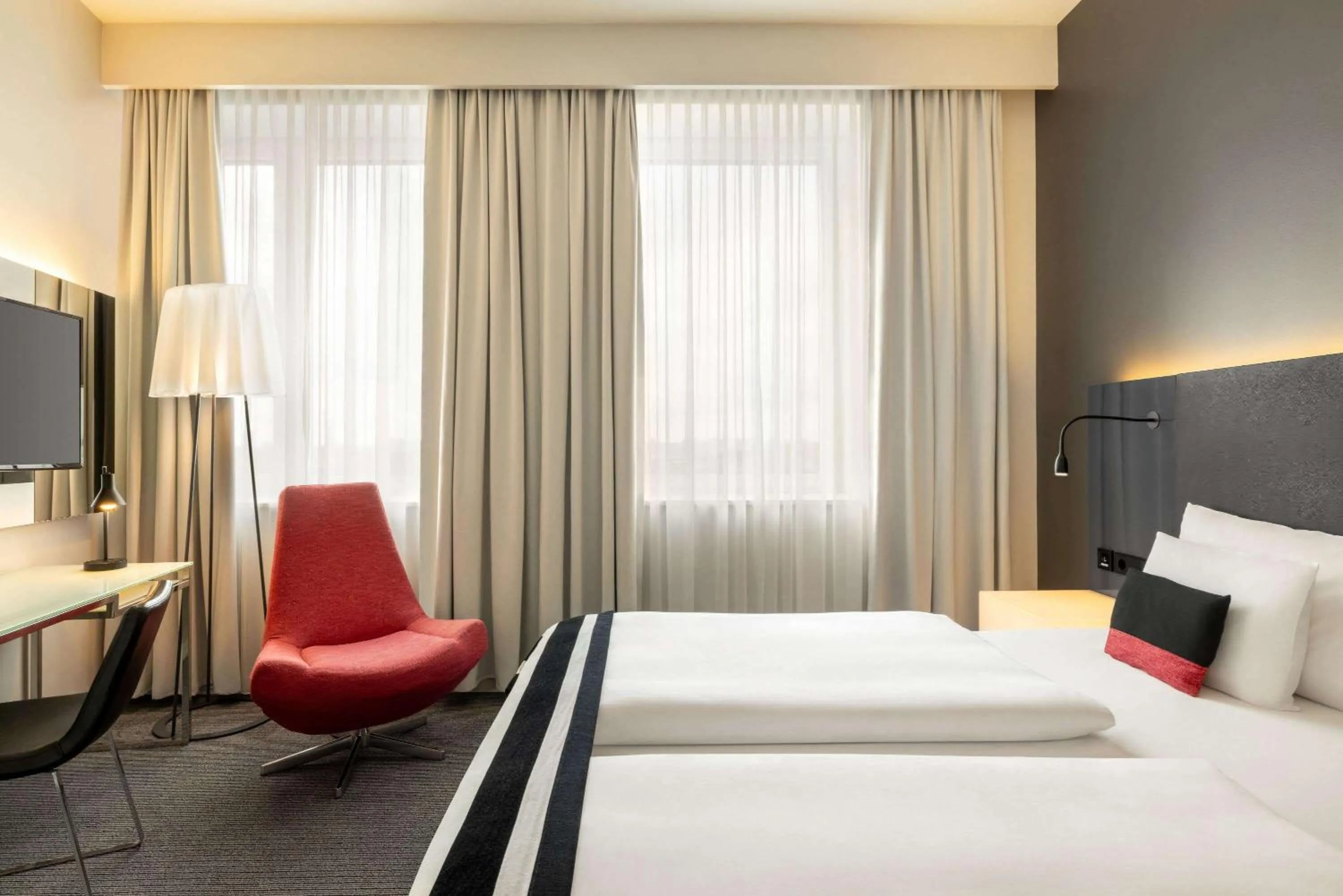 Photo of the whole room, Bed in Vienna House by Wyndham Andel's Berlin