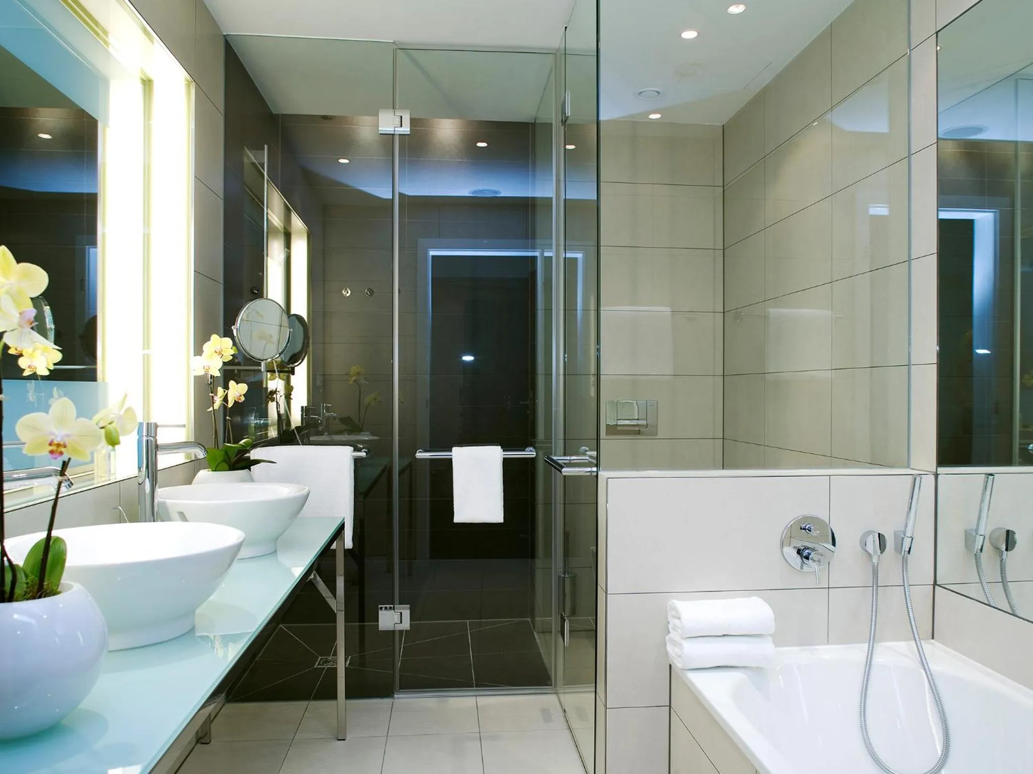 Bathroom in Vienna House by Wyndham Andel's Berlin