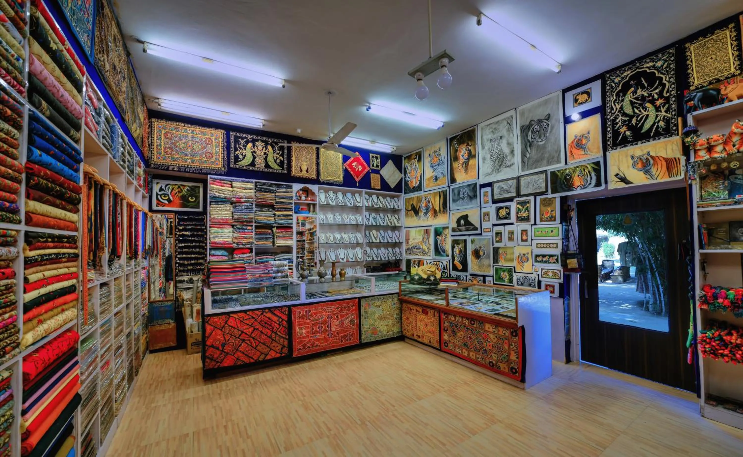 On-site shops in The Pugmark, A Wildlife Resort