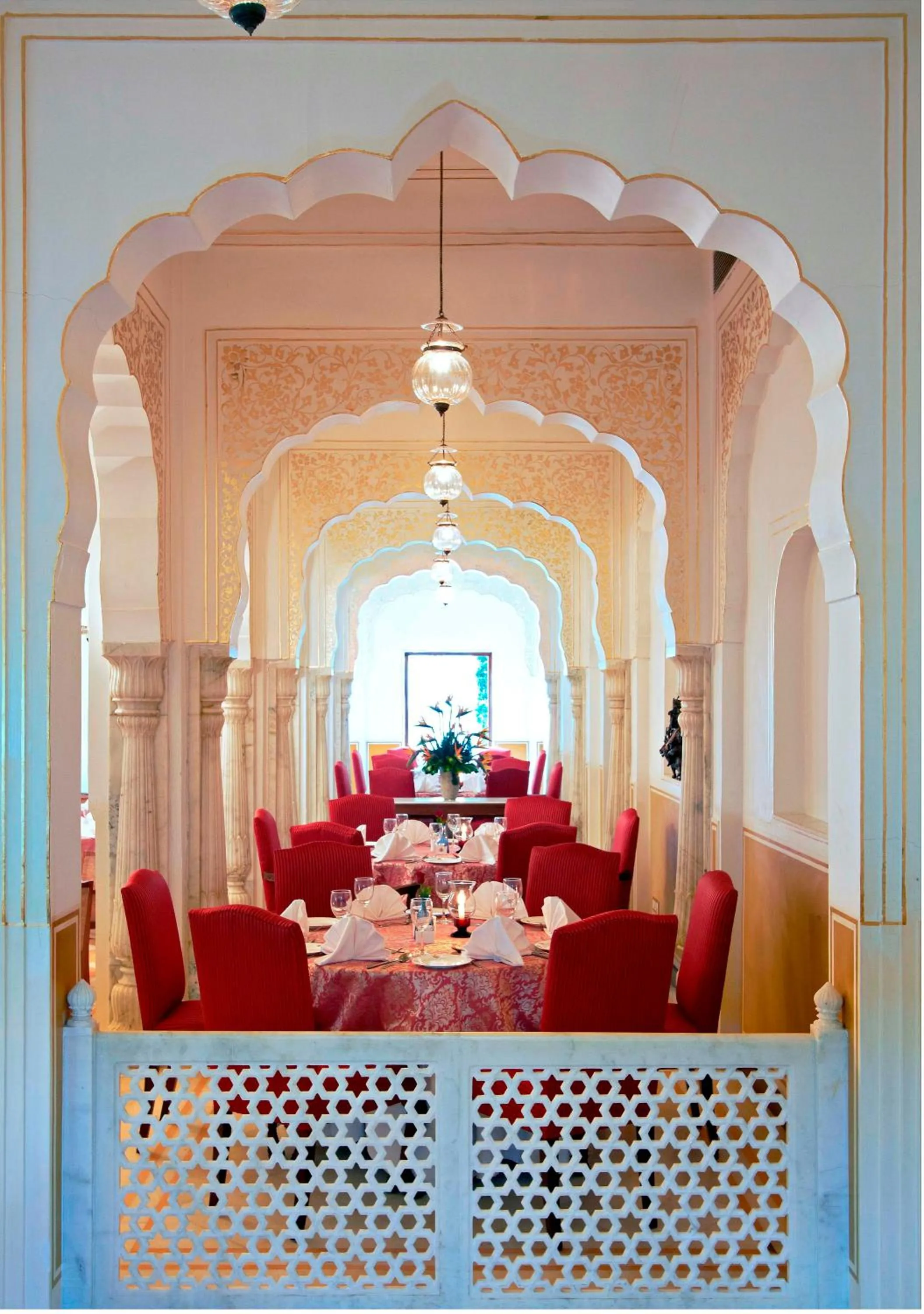 Restaurant/places to eat in Samode Palace