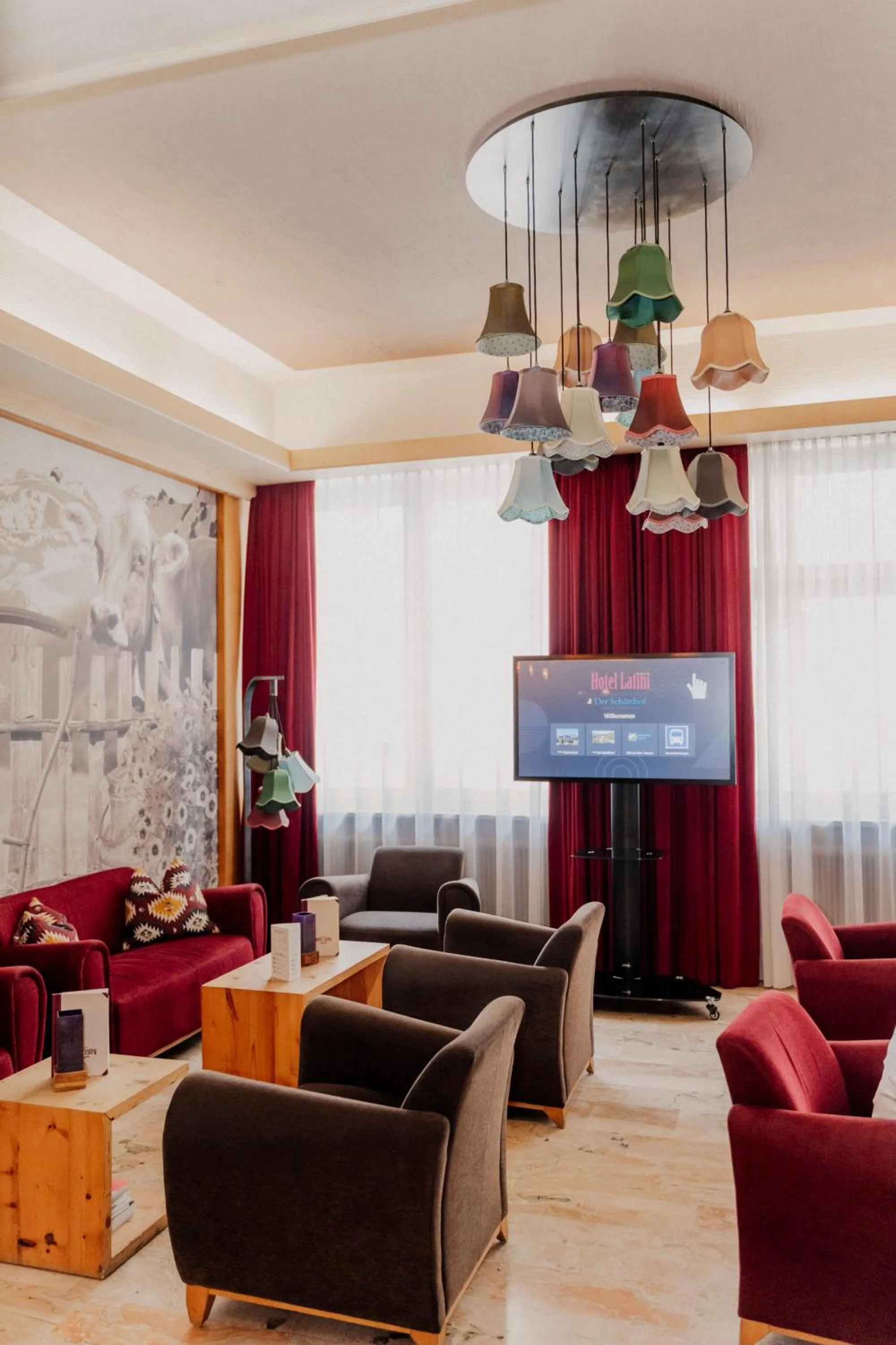 Property building in Hotel Latini