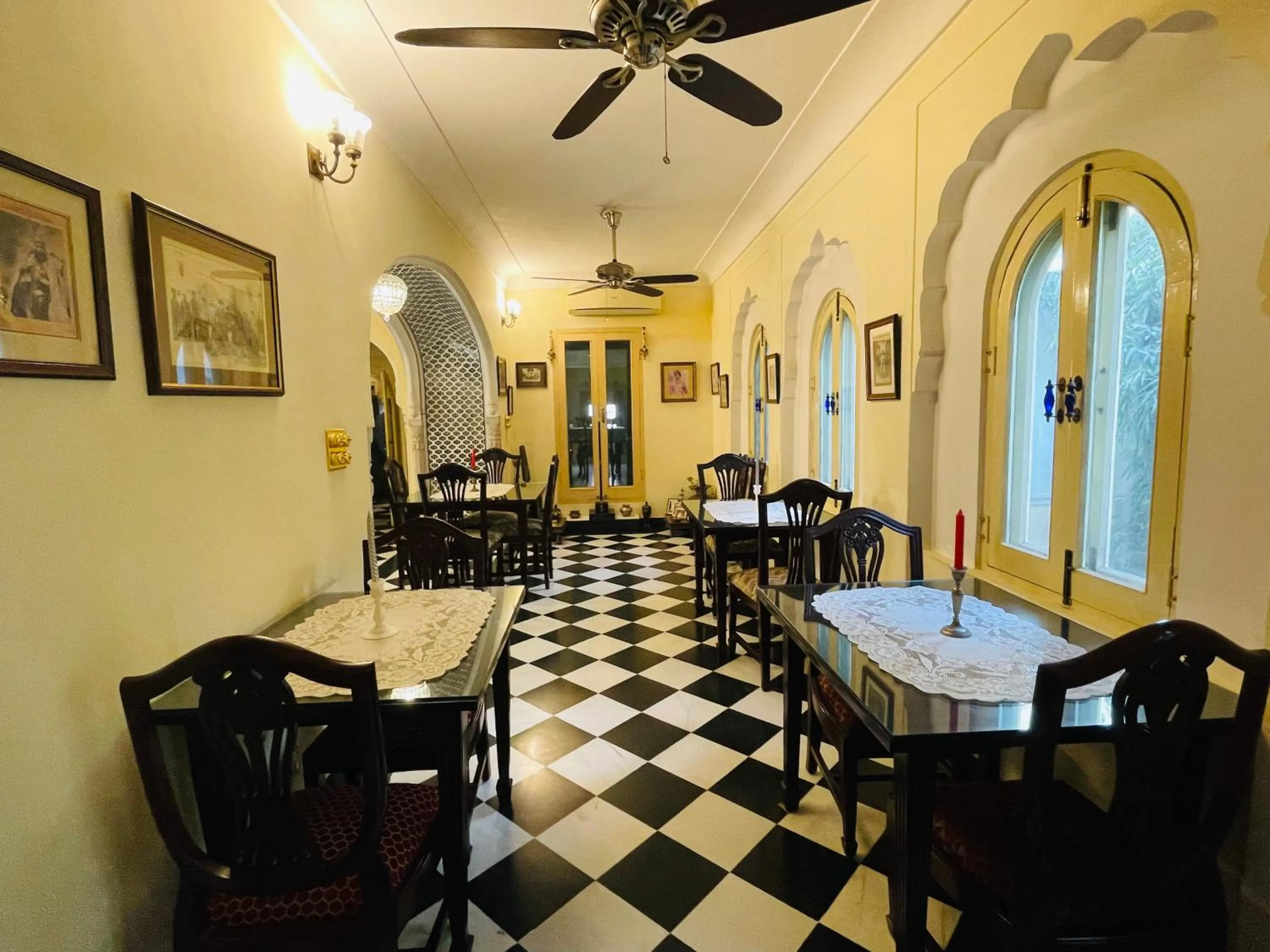 Dining area in Khatu Haveli