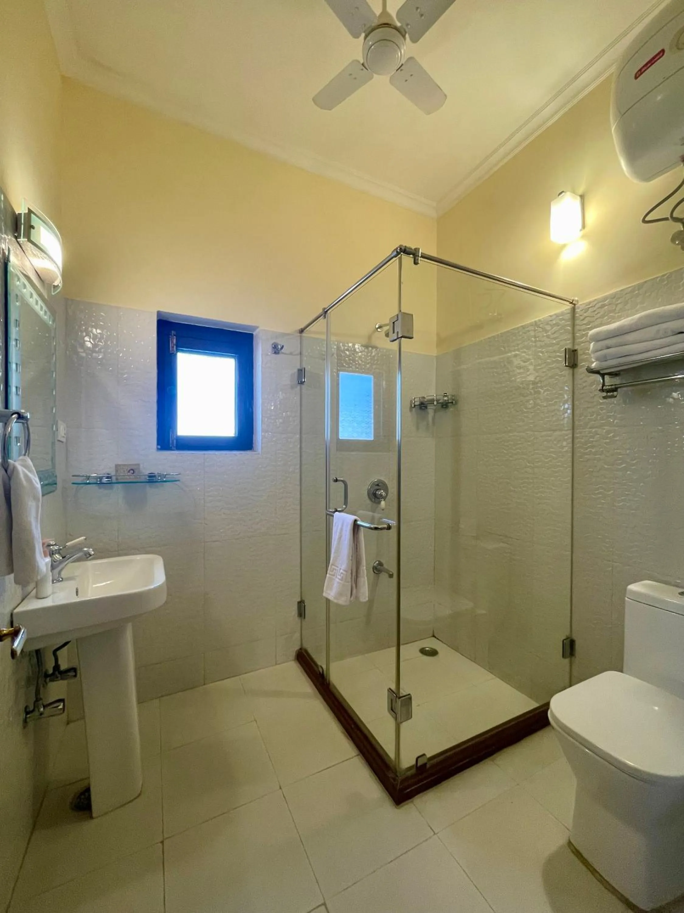 Bathroom in Khatu Haveli