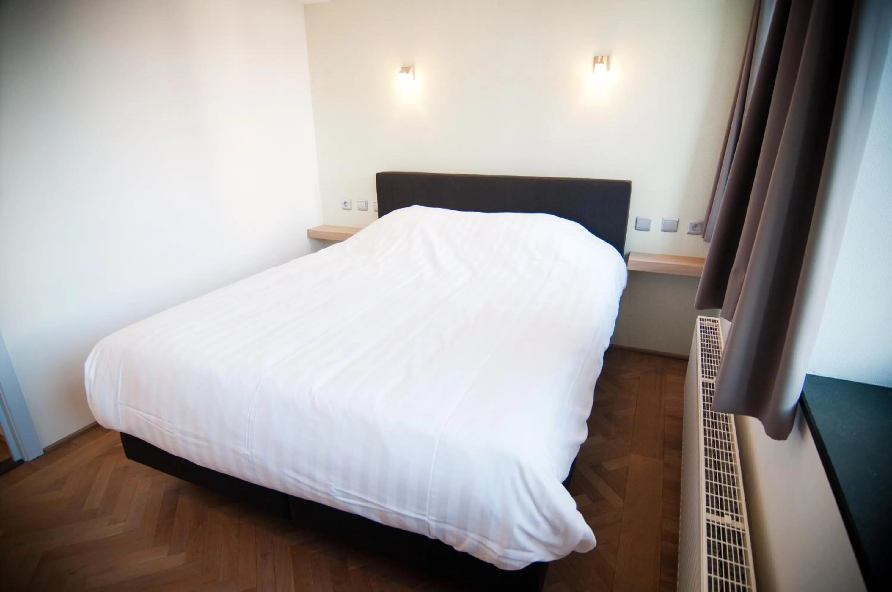 Bedroom, Bed in Apartment De Maasnacht