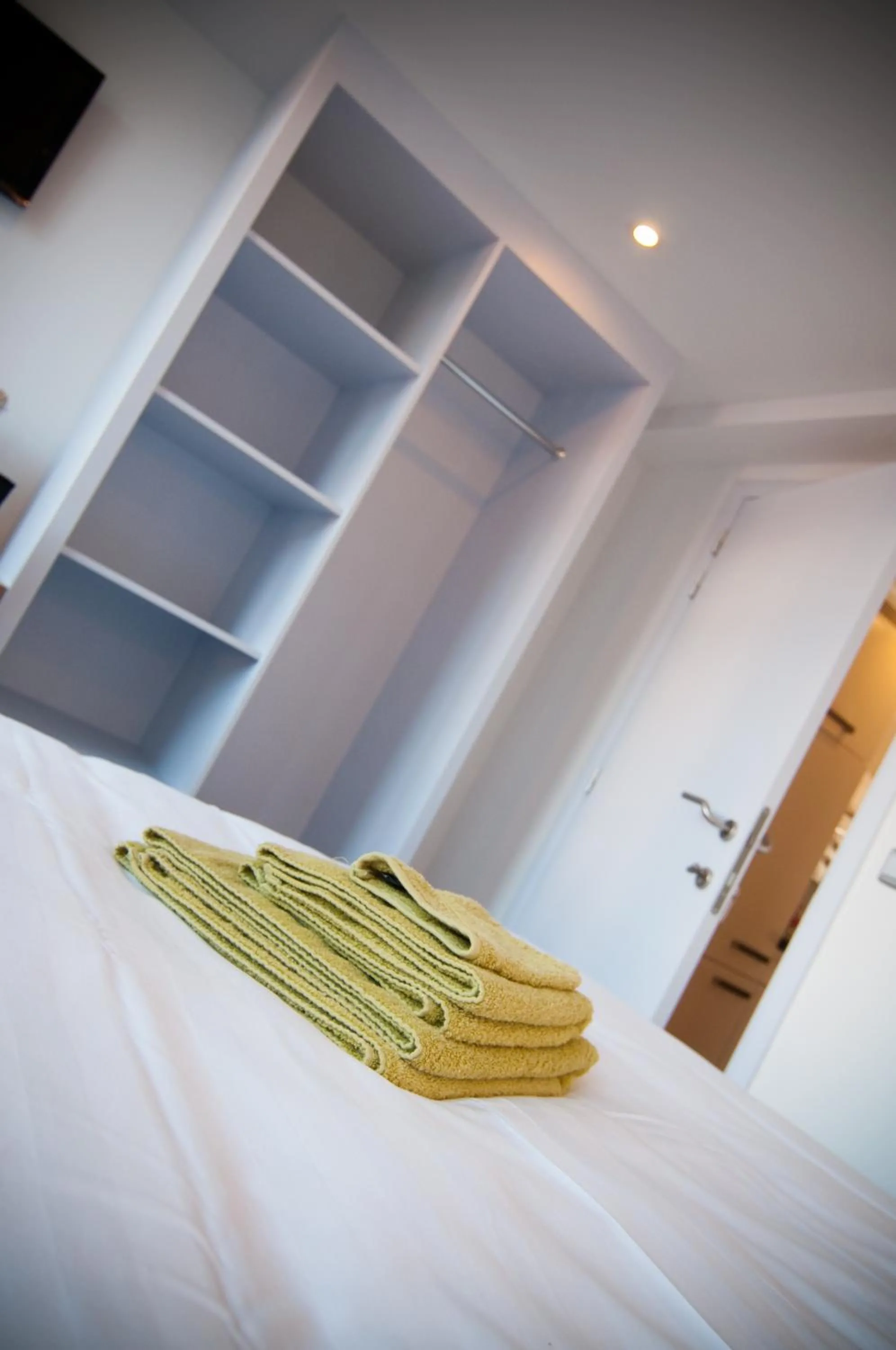 Bedroom, Bed in Apartment De Maasnacht