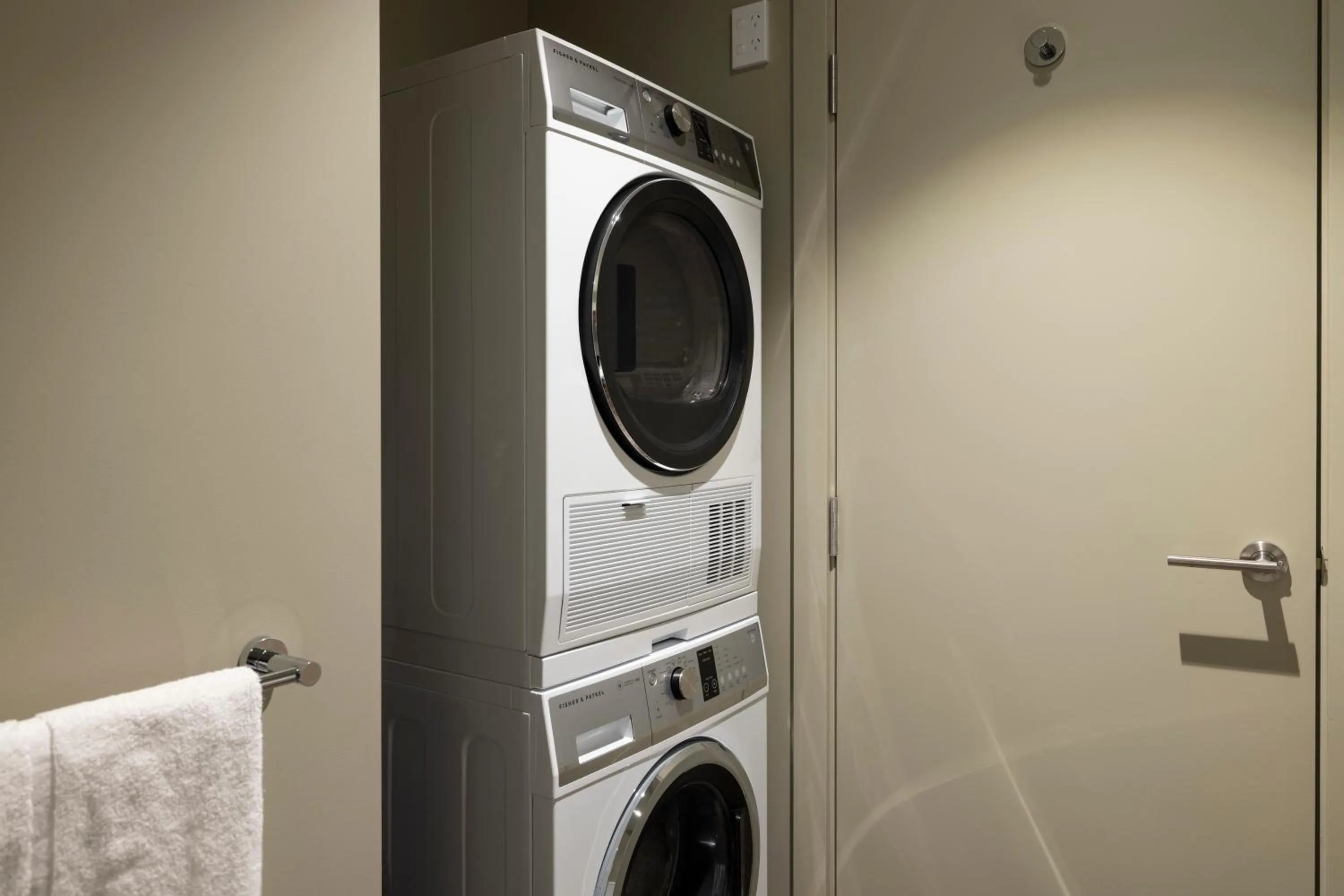 washing machine in Quest 256 Lambton