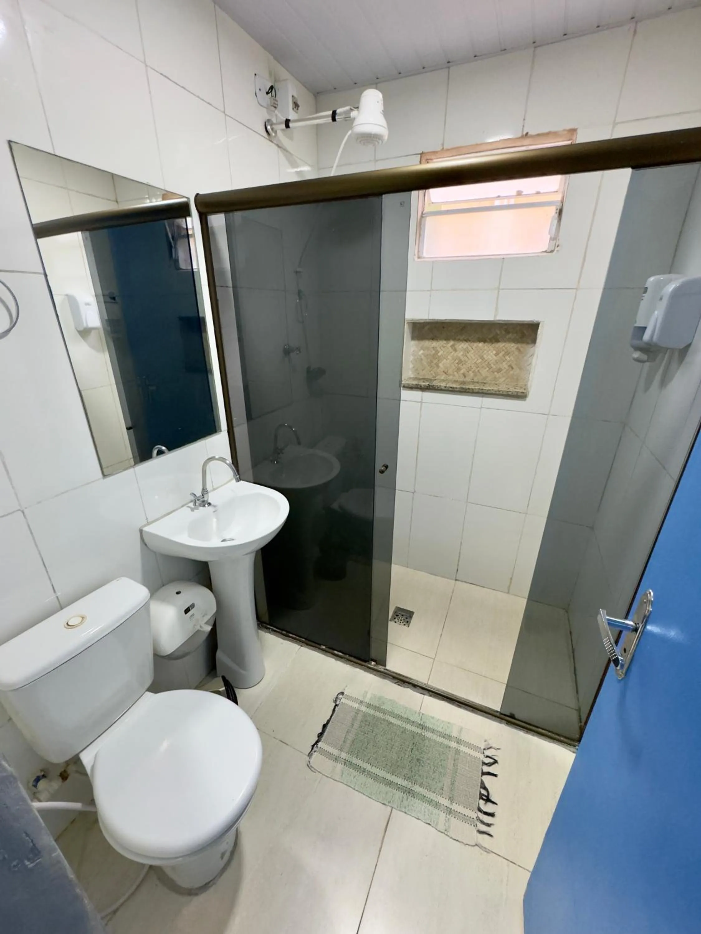 Bathroom in Pousada Cambará Suítes