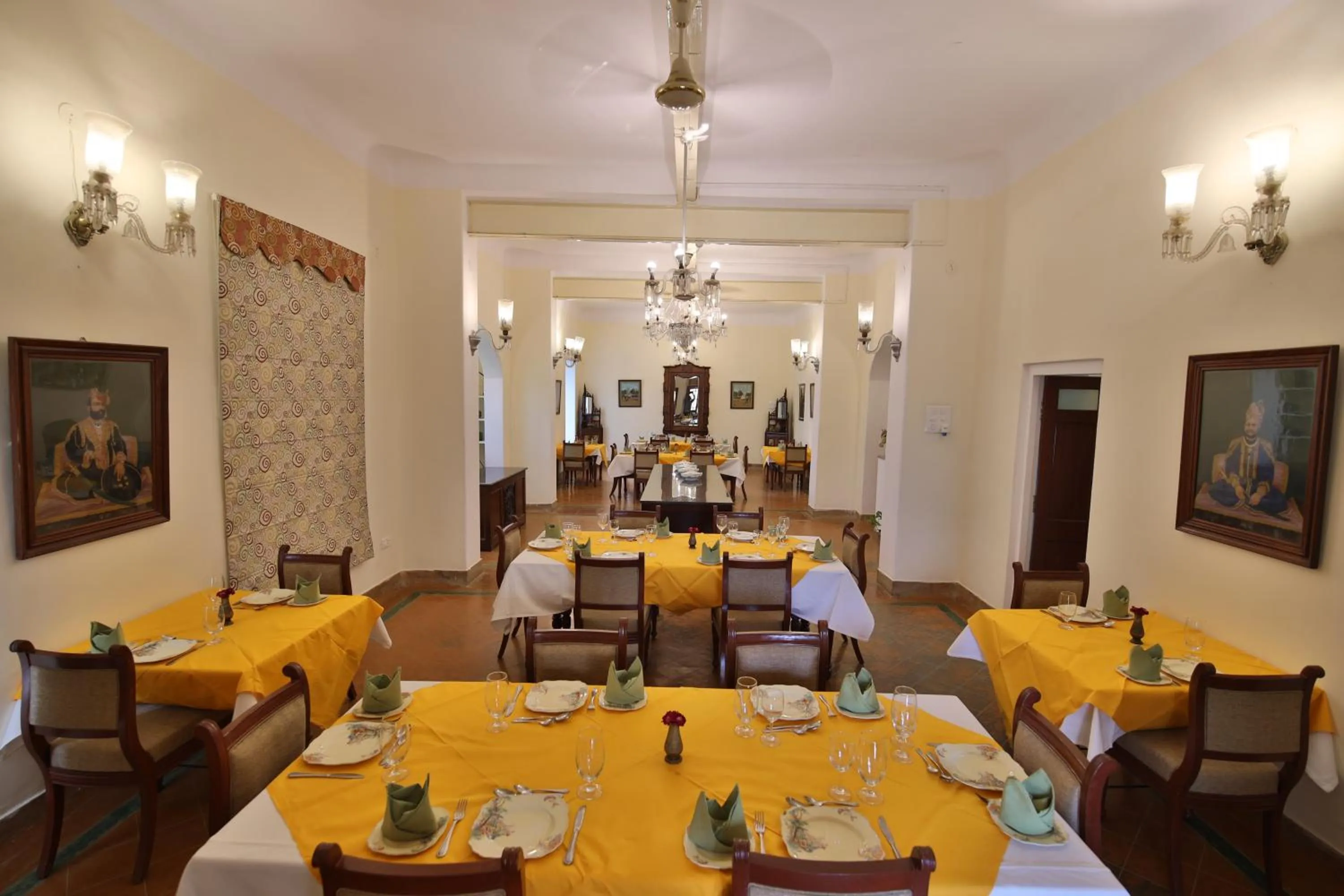 Breakfast in Roop Niwas Kothi, Near Mandawa