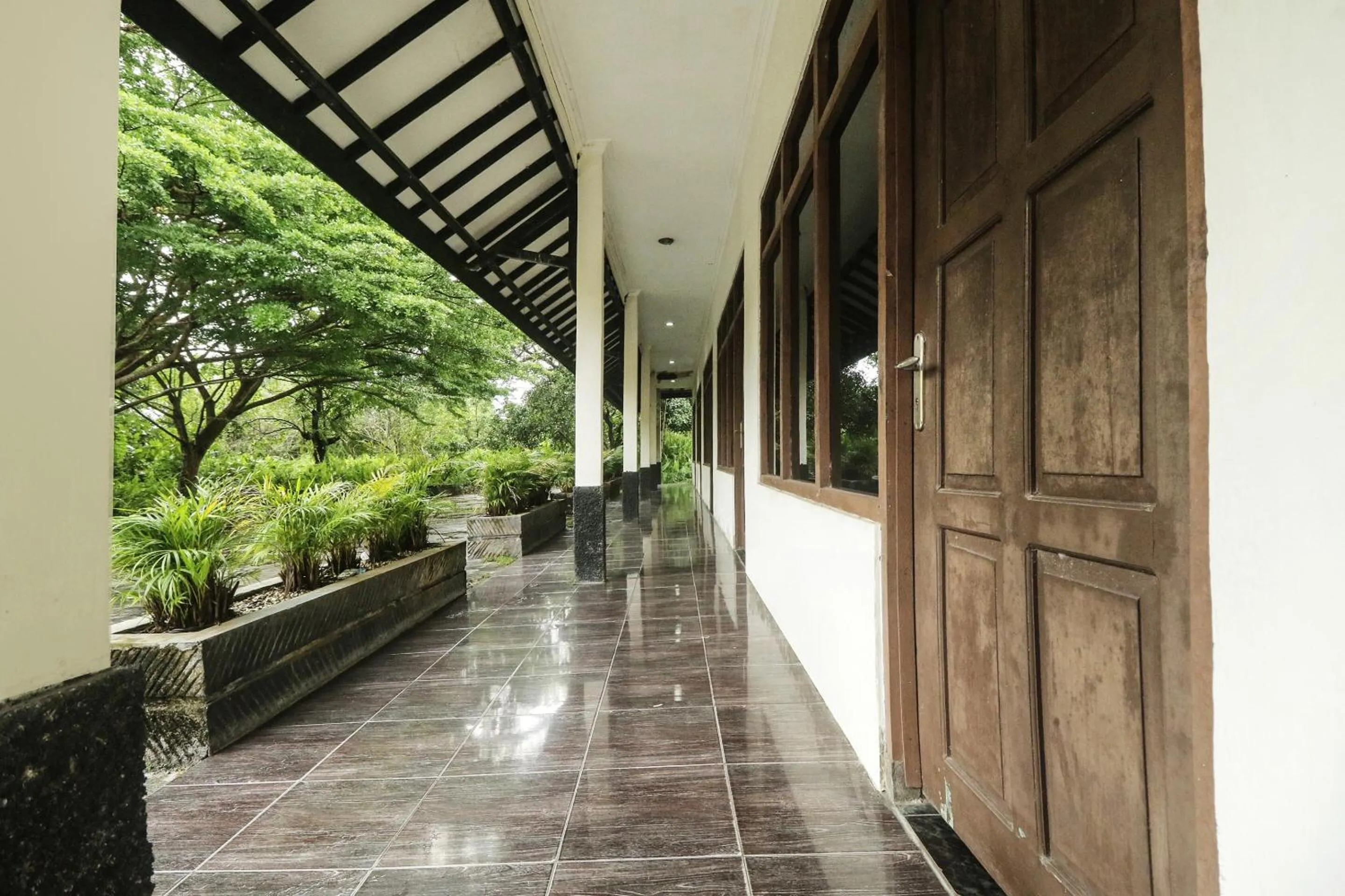 Lobby or reception in Hotel O Nyi Rindang Near Puskesmas Jekan Raya