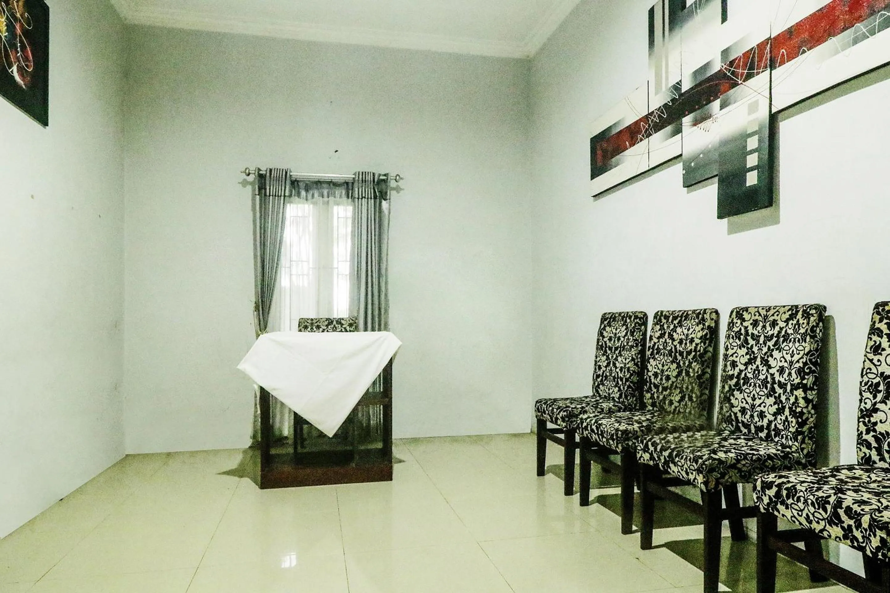 Lobby or reception in Hotel O Nyi Rindang Near Puskesmas Jekan Raya