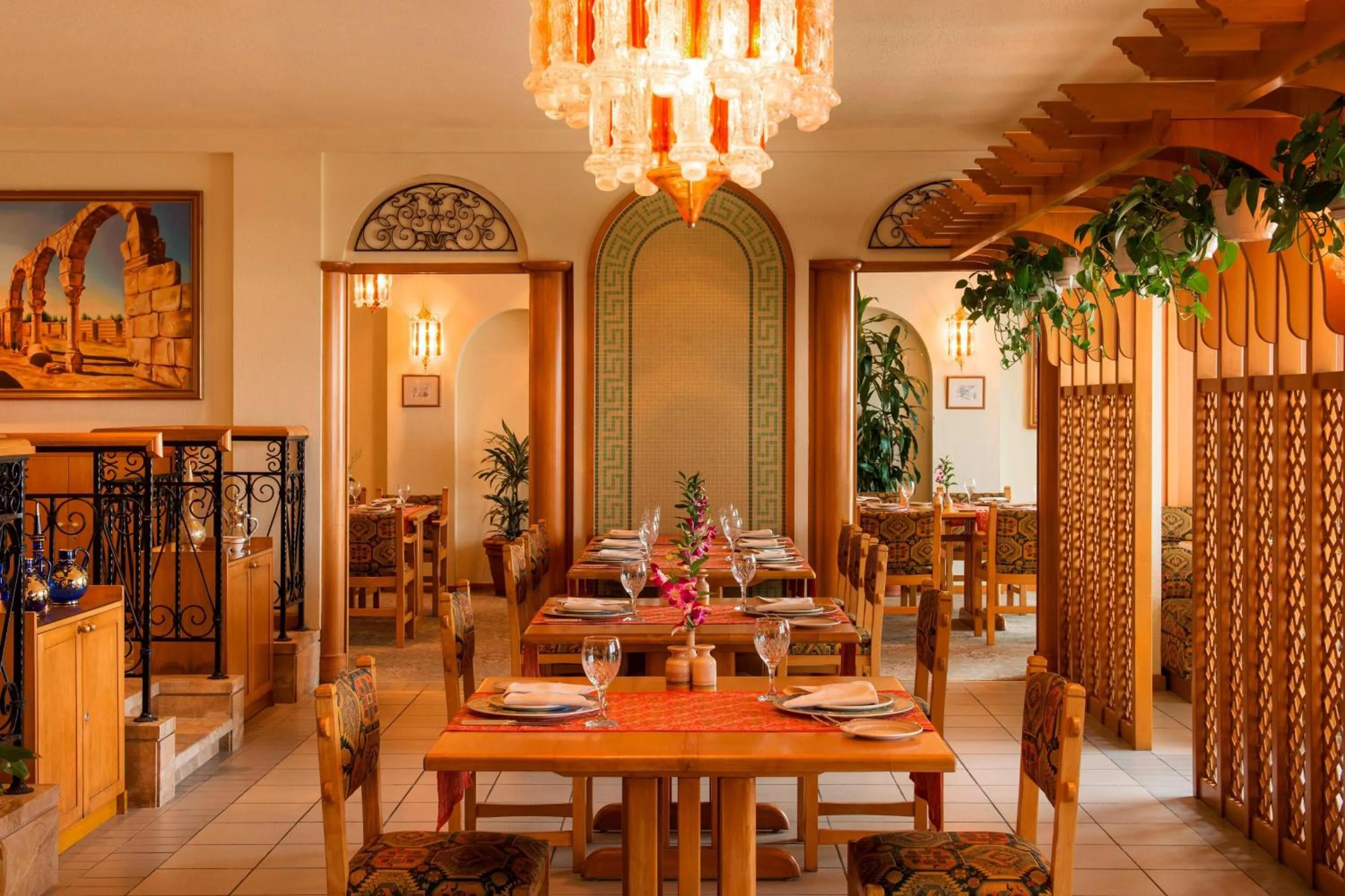 Restaurant/places to eat in Sheraton Kuwait, a Luxury Collection Hotel, Kuwait City