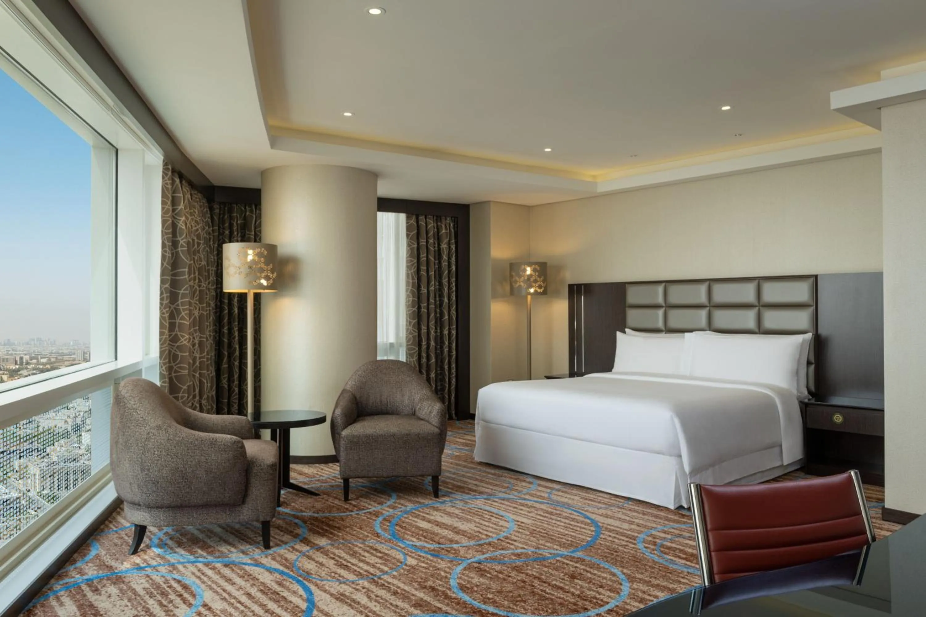 Bedroom, Bed in Four Points By Sheraton Kuwait