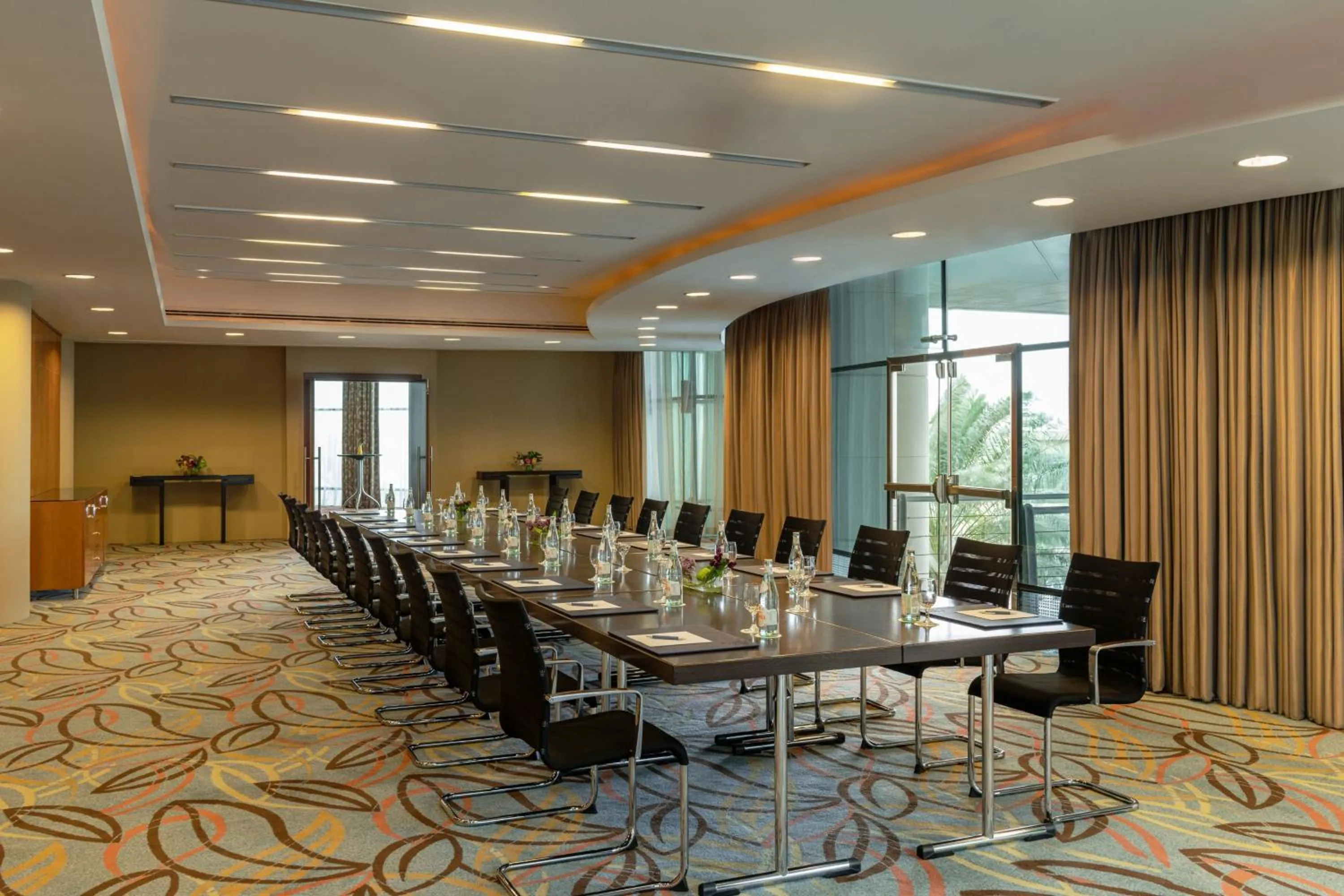 Meeting/conference room in Four Points By Sheraton Kuwait
