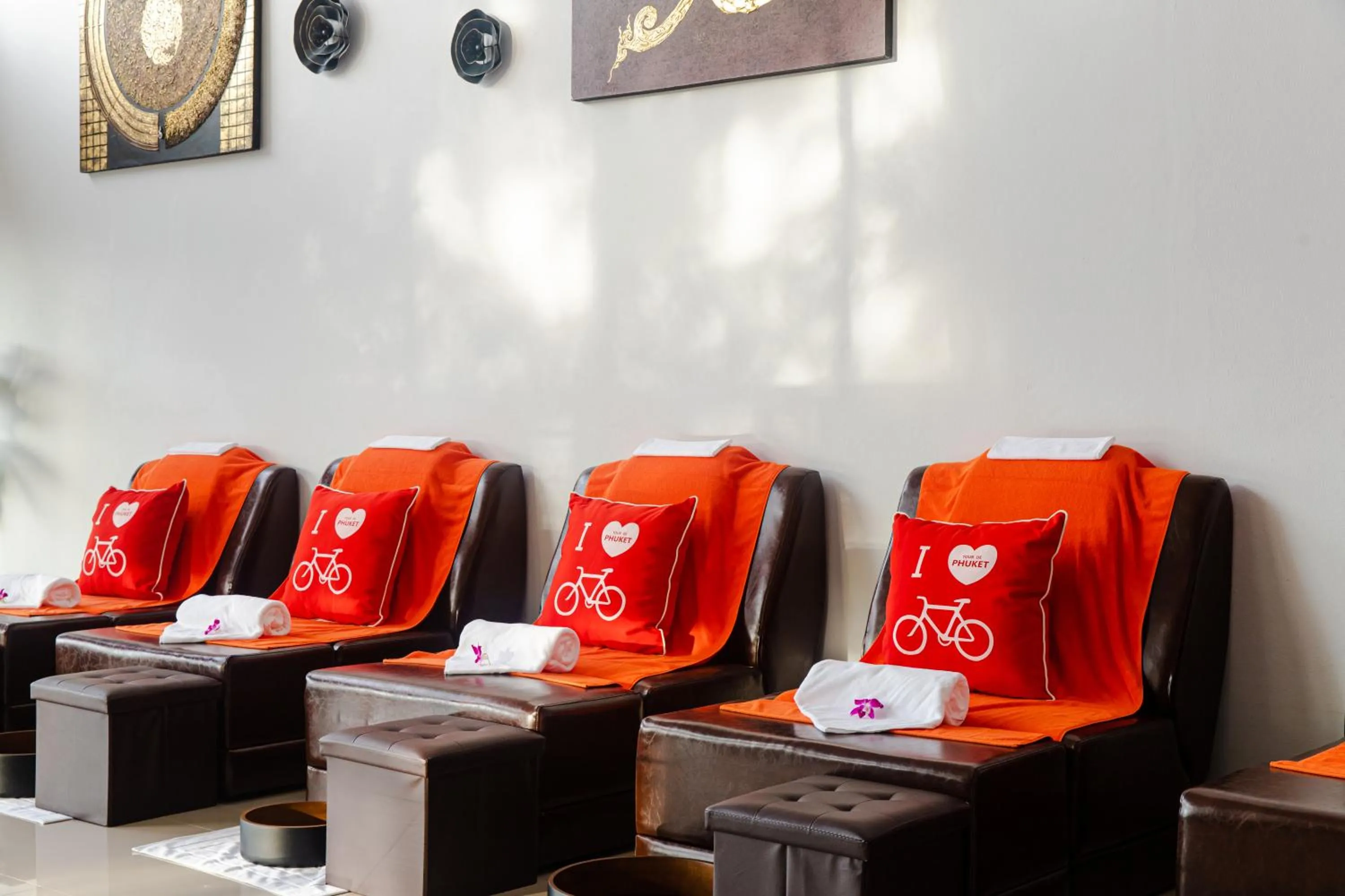 Massage in Tour De Phuket Hotel - SHA Plus