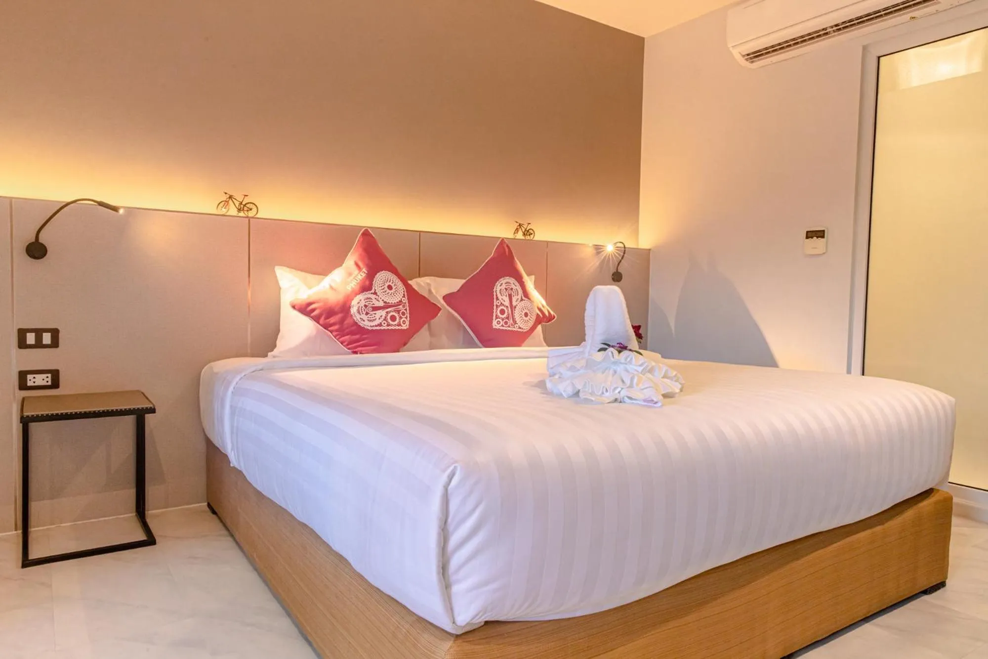Bedroom, Bed in Tour De Phuket Hotel - SHA Plus