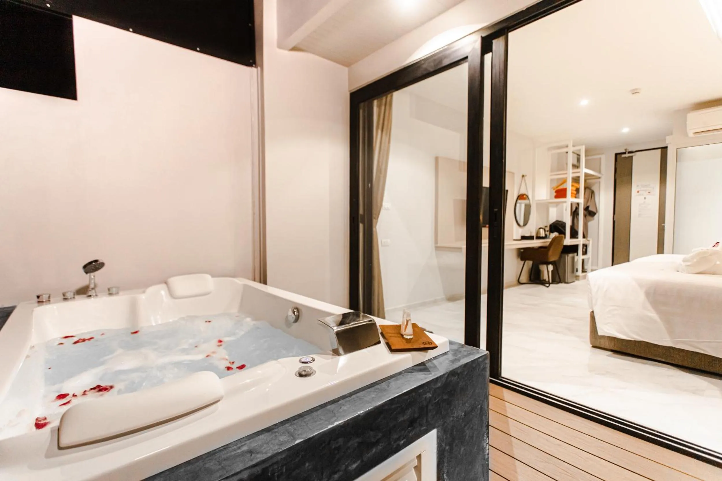 Bath, Bed in Tour De Phuket Hotel - SHA Plus