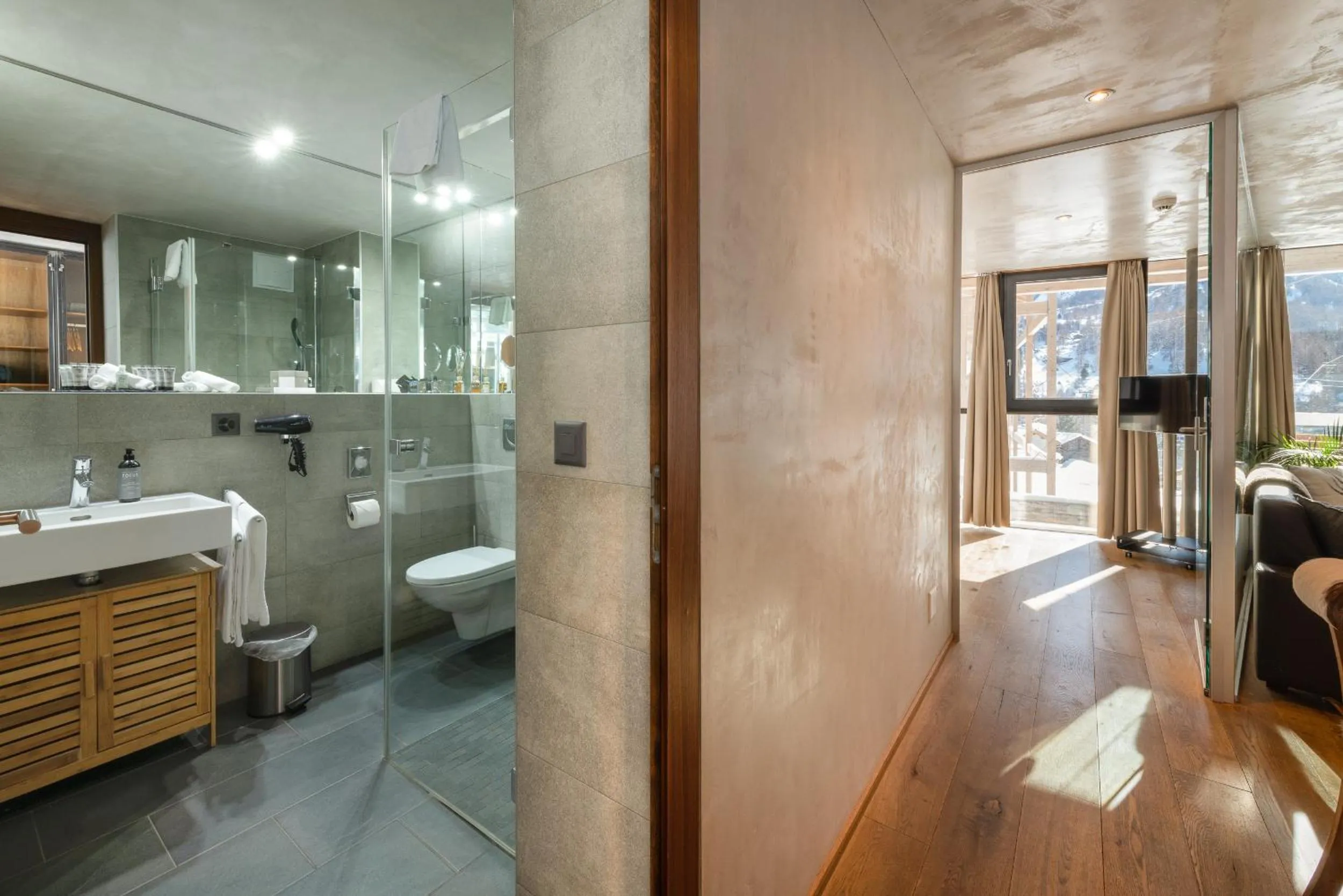 Bathroom in Matterhorn FOCUS Design Hotel