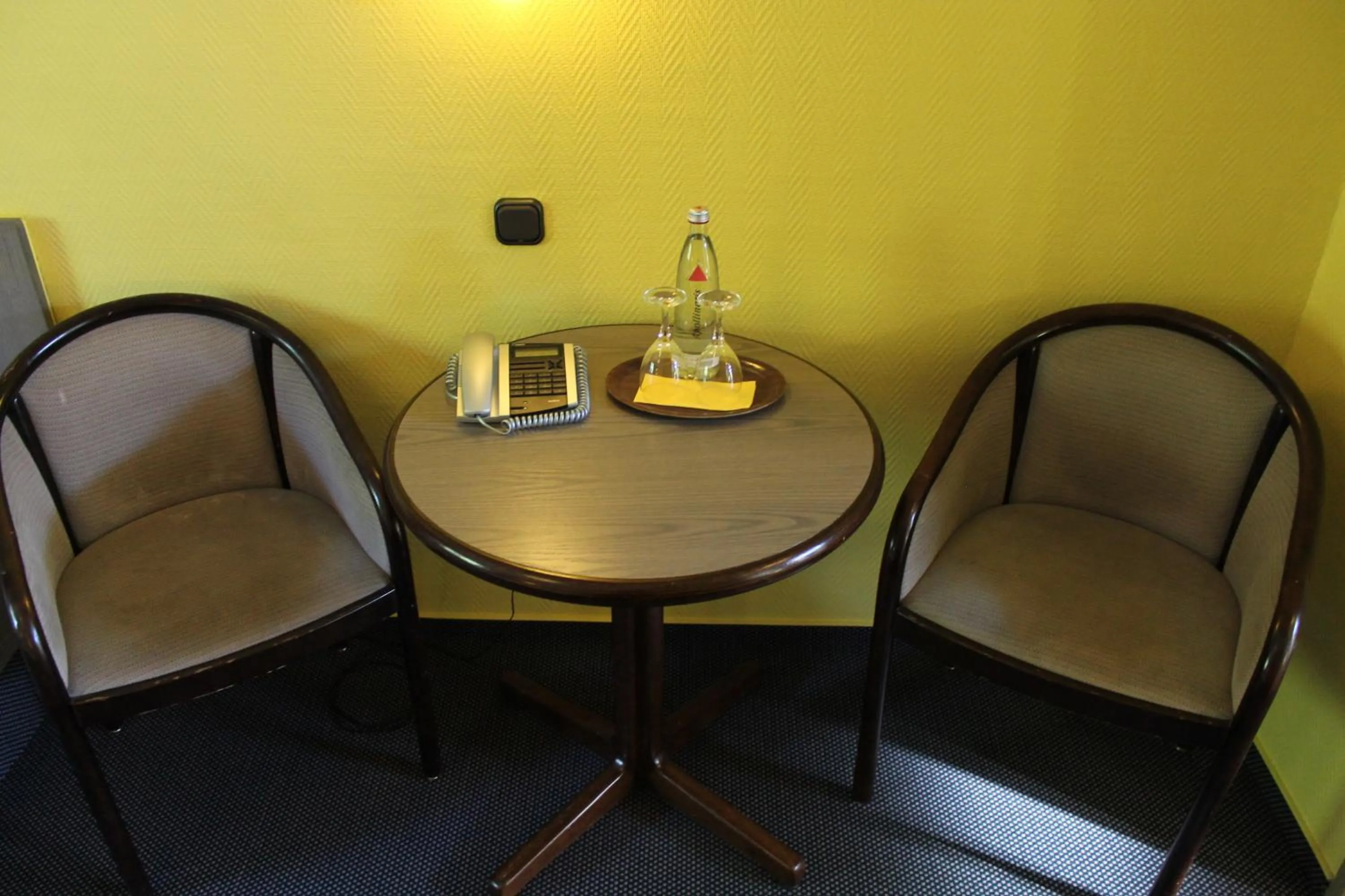 Seating area in Hotel Grunewald