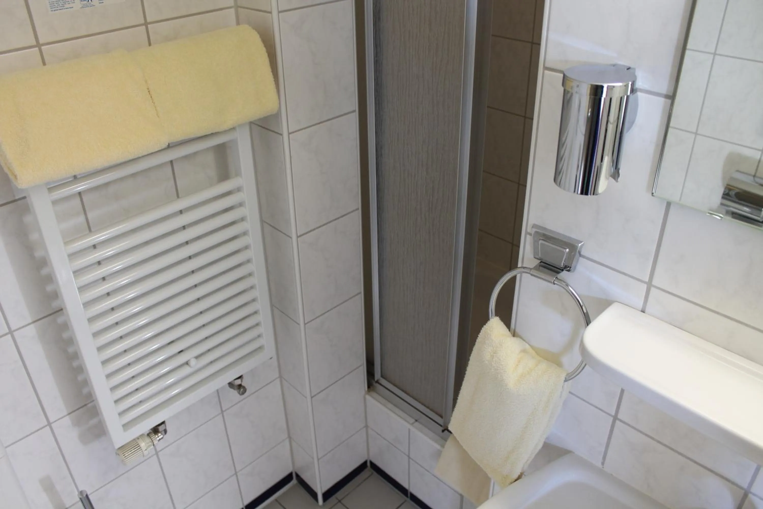 Bathroom in Hotel Grunewald