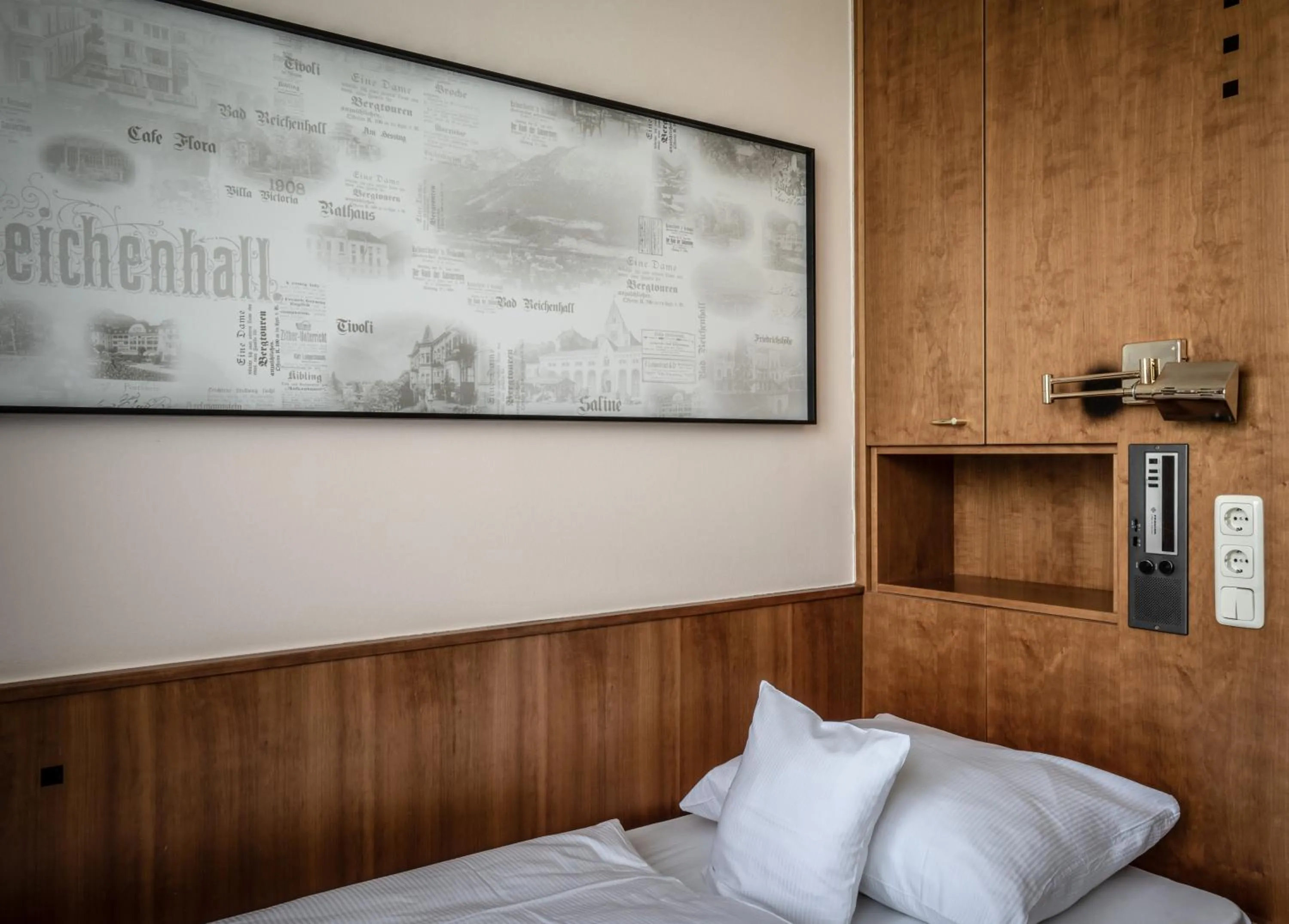 Bedroom, Bed in Alpenstadthotels