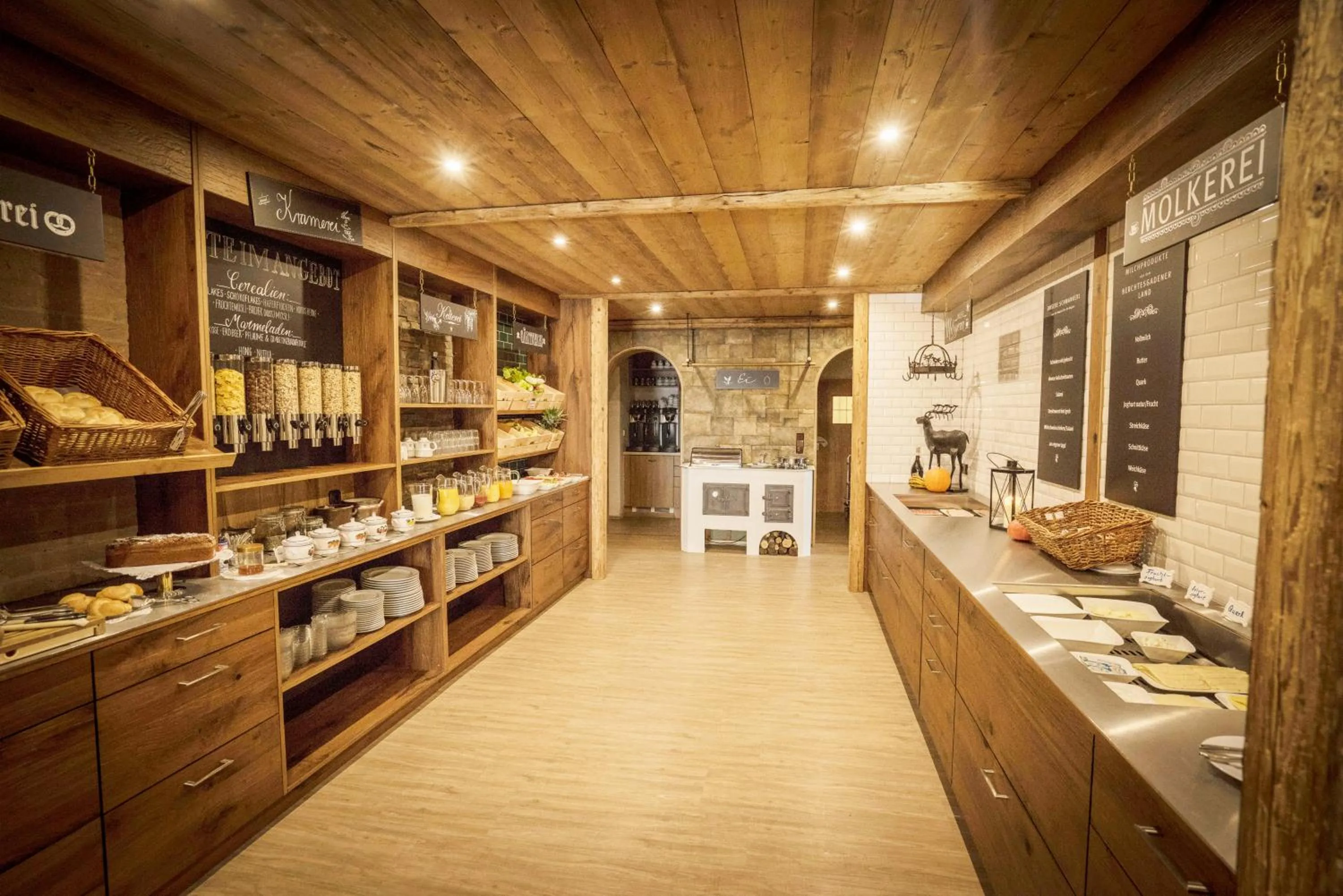 Buffet breakfast in Alpenstadthotels