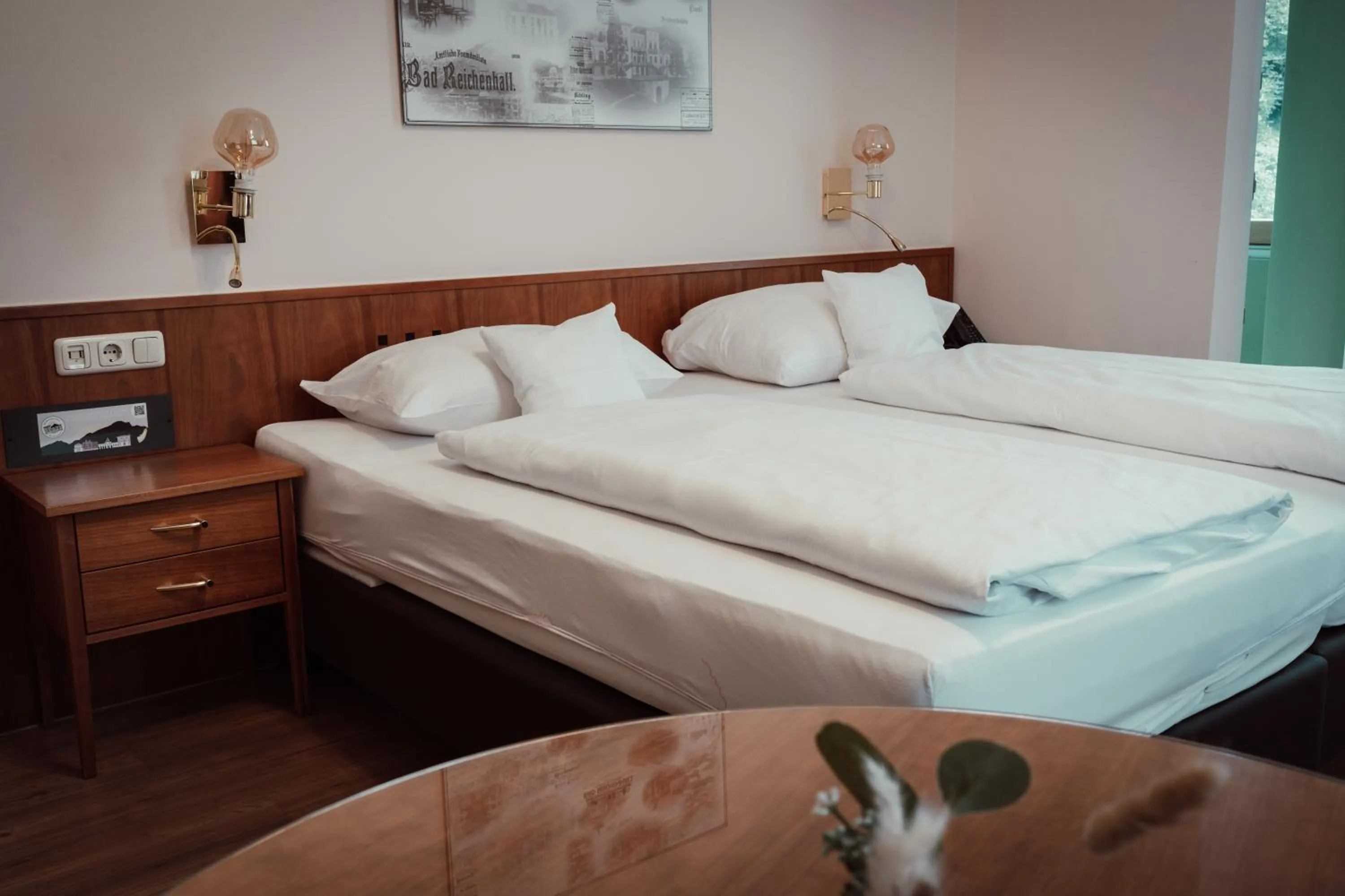 Photo of the whole room, Bed in Alpenstadthotels