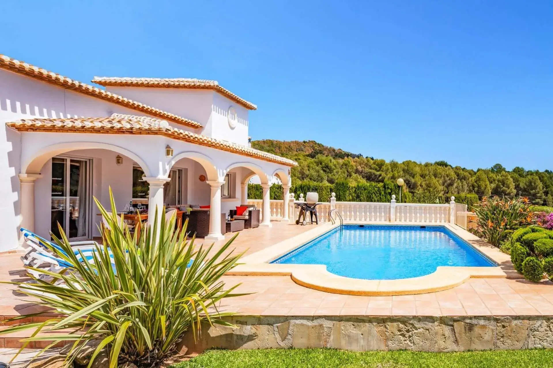 Villa Elemed by Villa Plus Villa Elemed by Villa Plus