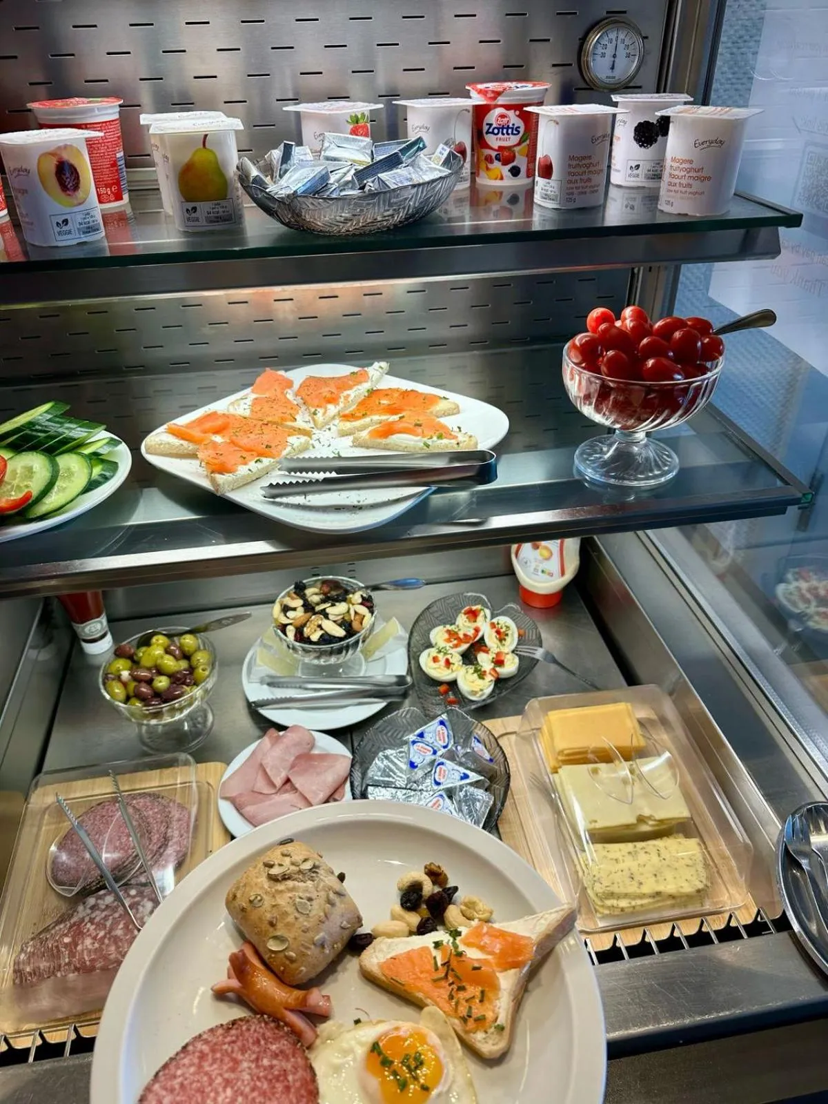 Restaurant/places to eat in Hotel Monaco Zeebrugge Beach by Rikas Hotels