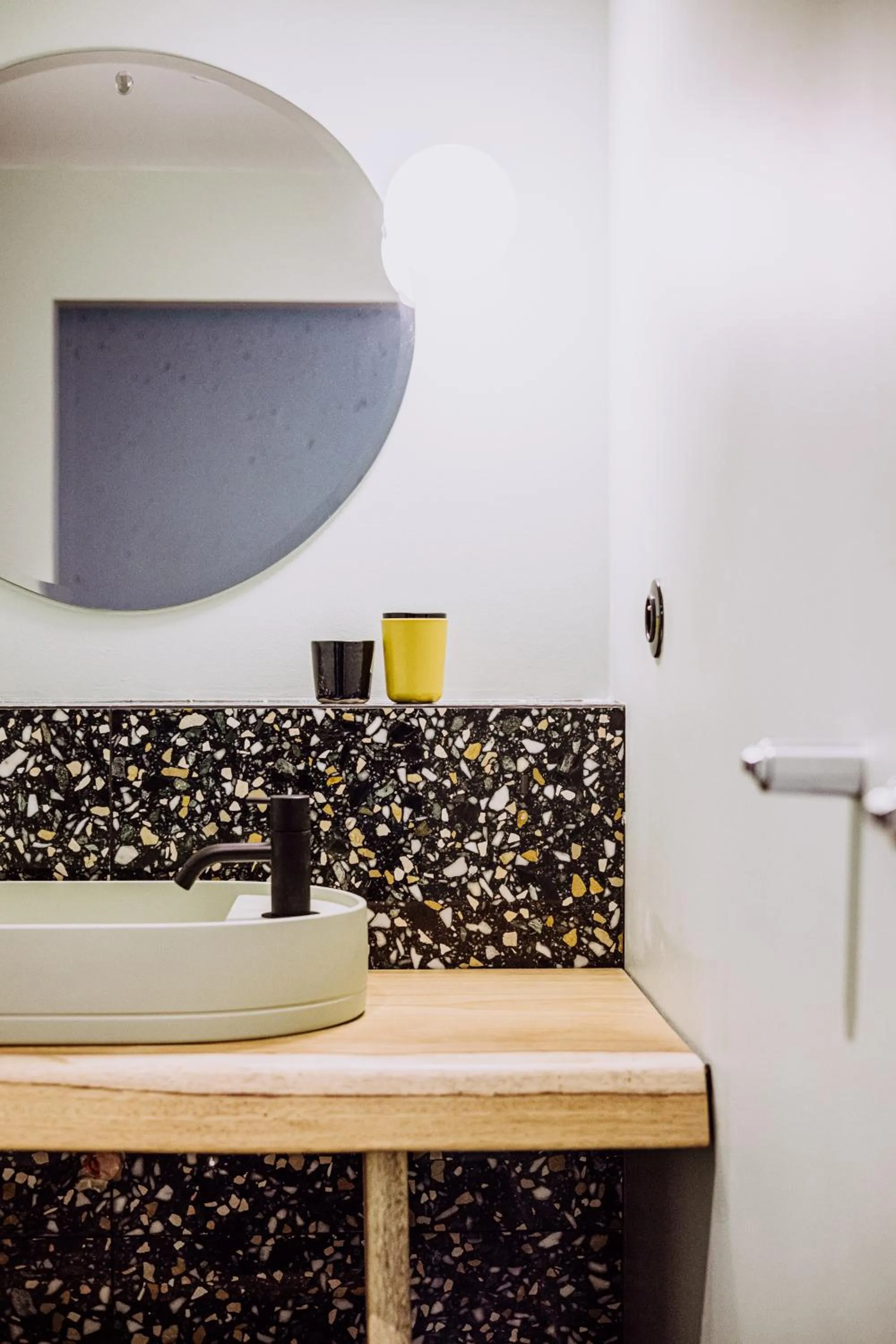 Bathroom in Le Garage Biarritz Hôtel