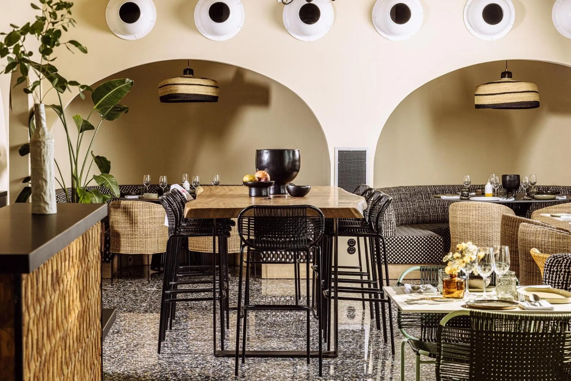 Restaurant/places to eat in Le Garage Biarritz Hôtel