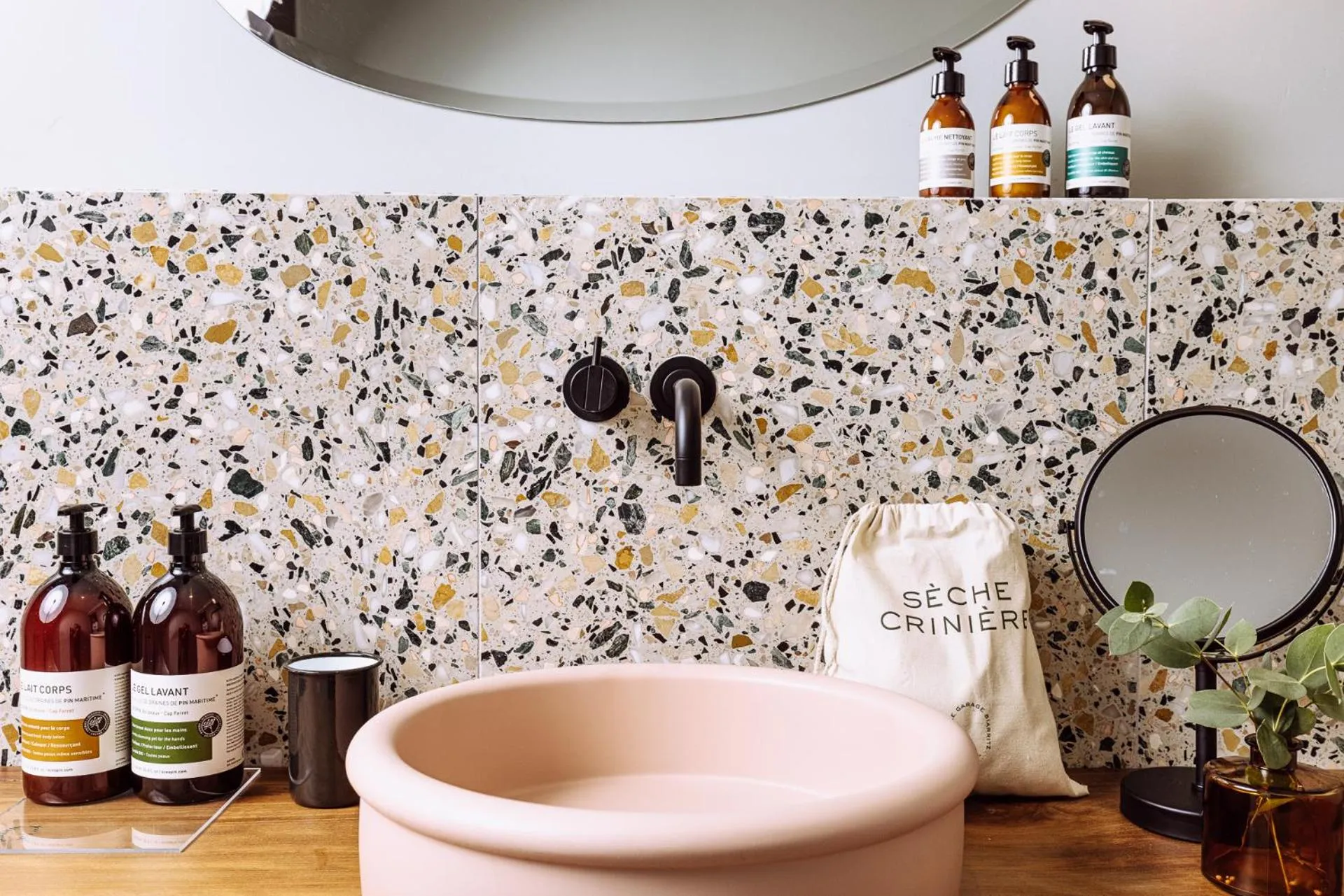 Bathroom in Le Garage Biarritz Hôtel