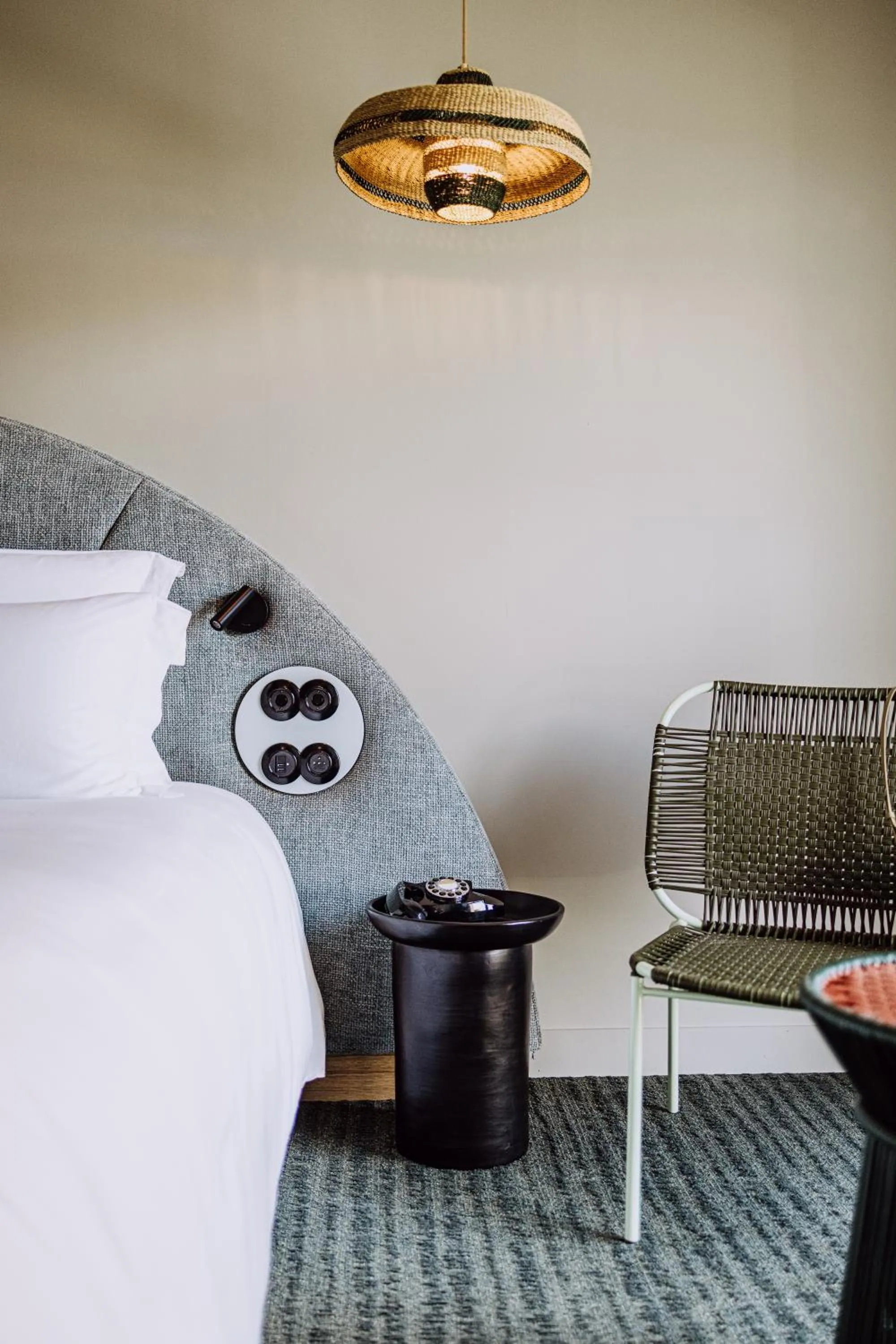 Bed in Le Garage Biarritz Hôtel