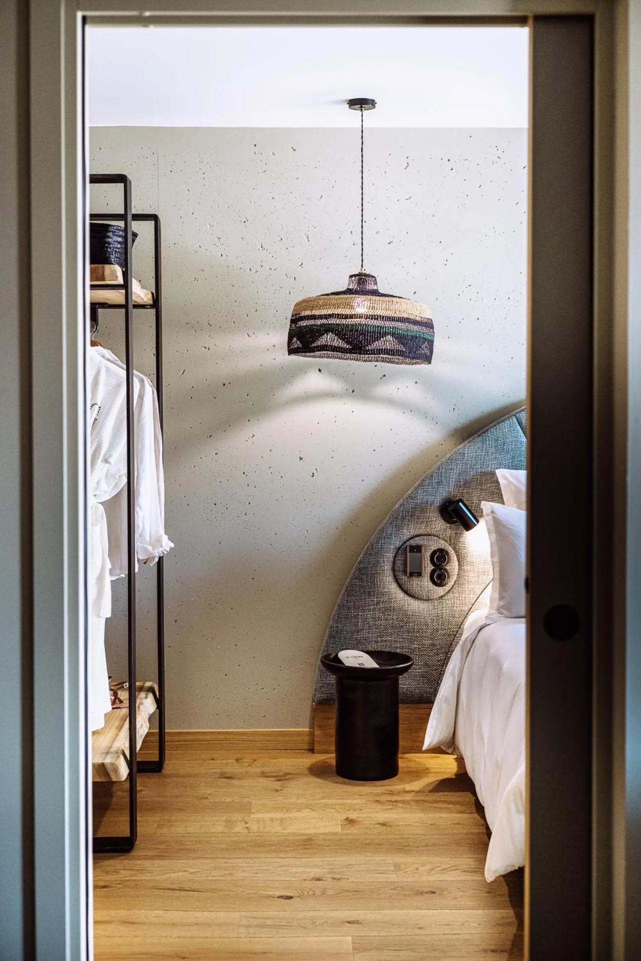 Bed in Le Garage Biarritz Hôtel