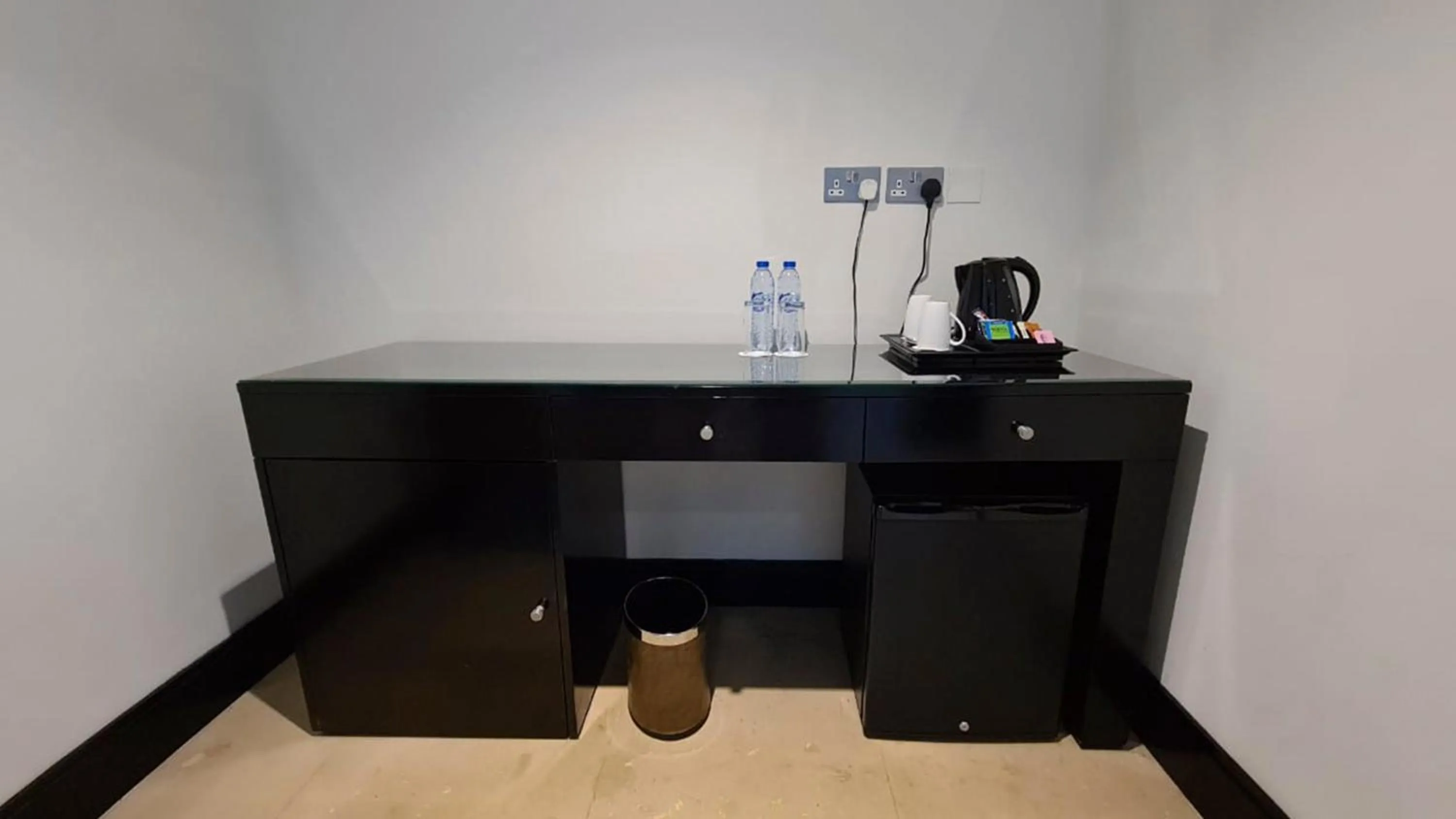 Photo of the whole room in Holiday Inn Dubai Al Barsha by IHG