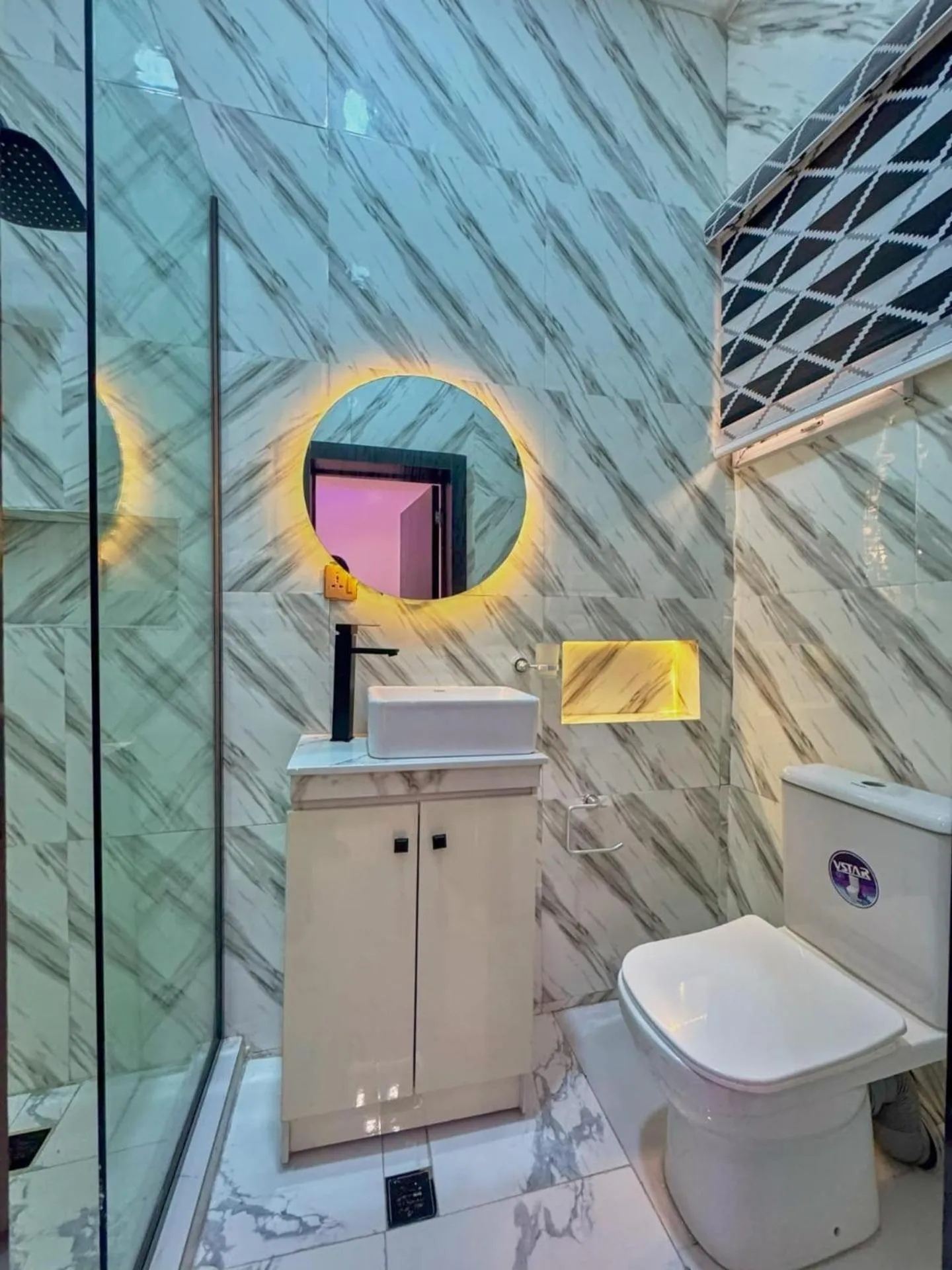 luxury 3bed rooms villa duplex lekki nigeria