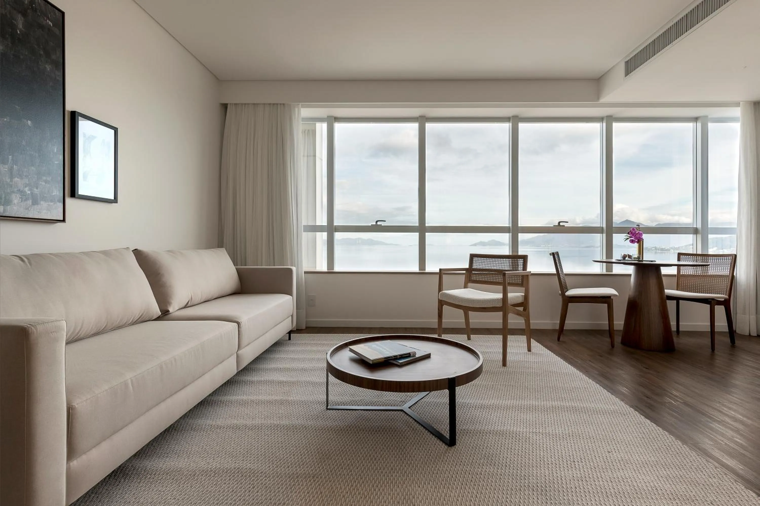 Communal lounge/ TV room in K-Platz Hotel