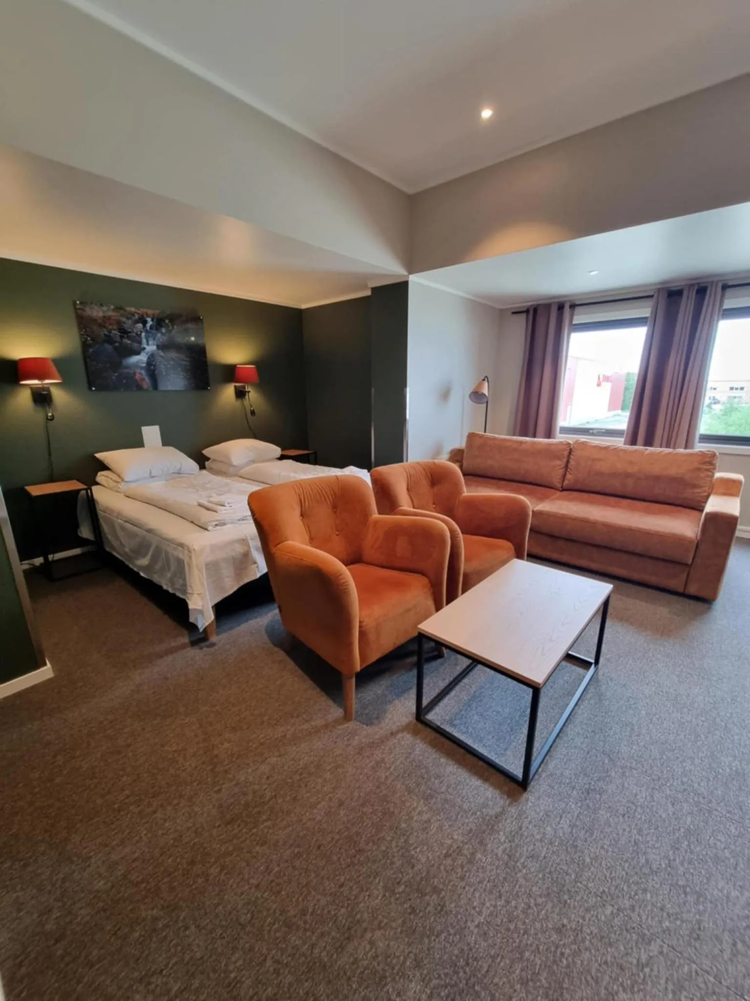 Photo of the whole room, Bed in Verdde Hotel Lakselv