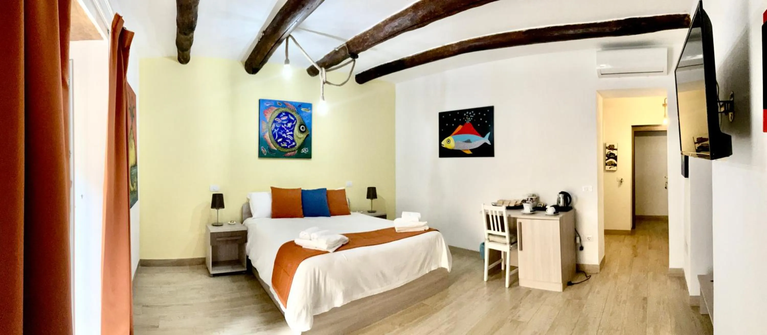 Bedroom, Bed in 'A Room de' Scugnizzi