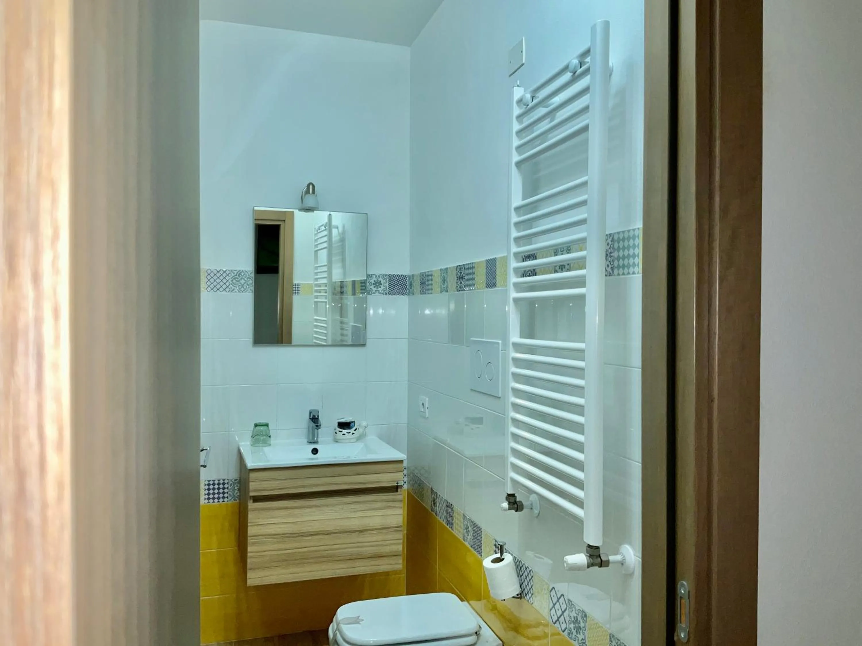 Bathroom in 'A Room de' Scugnizzi