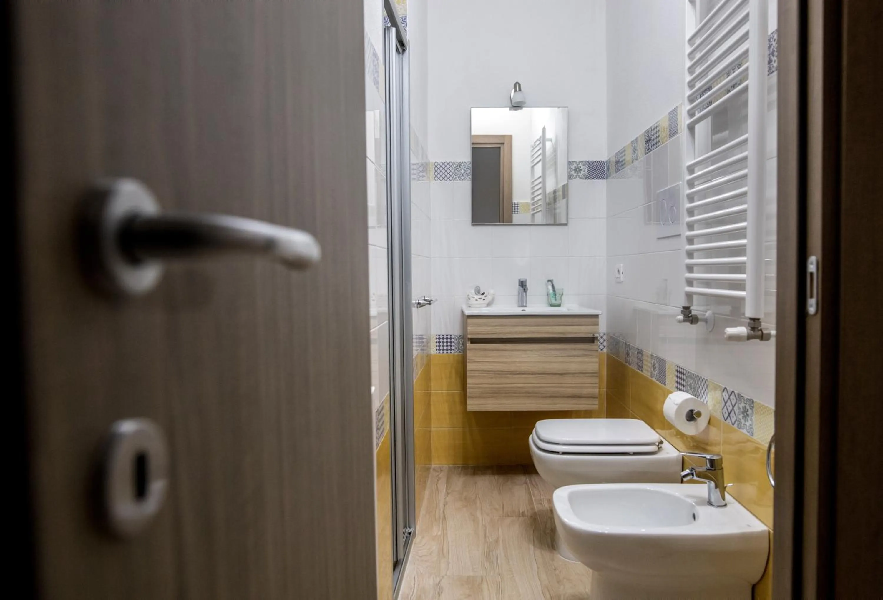 Bathroom in 'A Room de' Scugnizzi