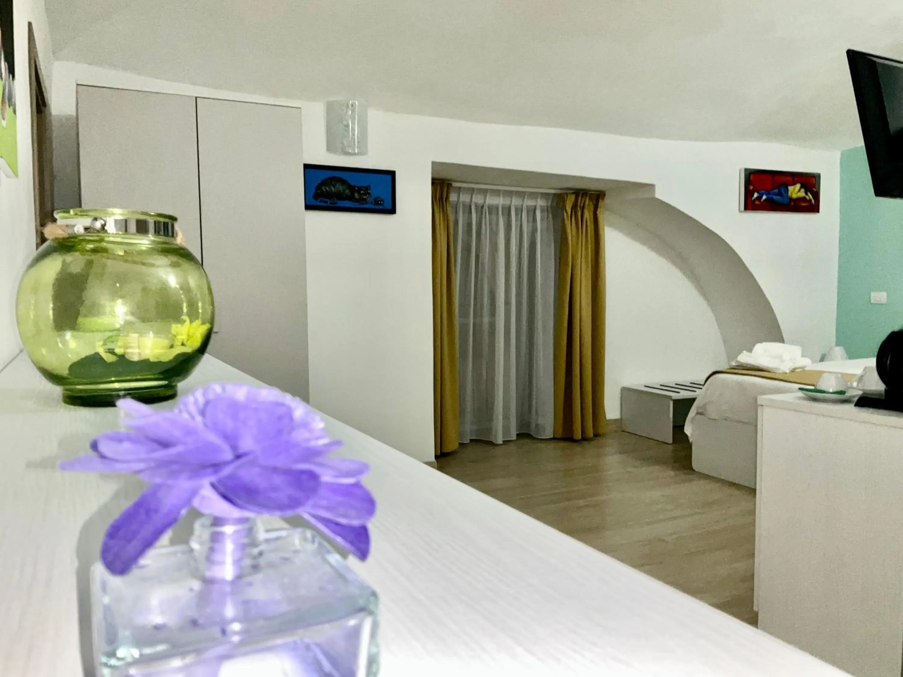 Bedroom, Bed in 'A Room de' Scugnizzi