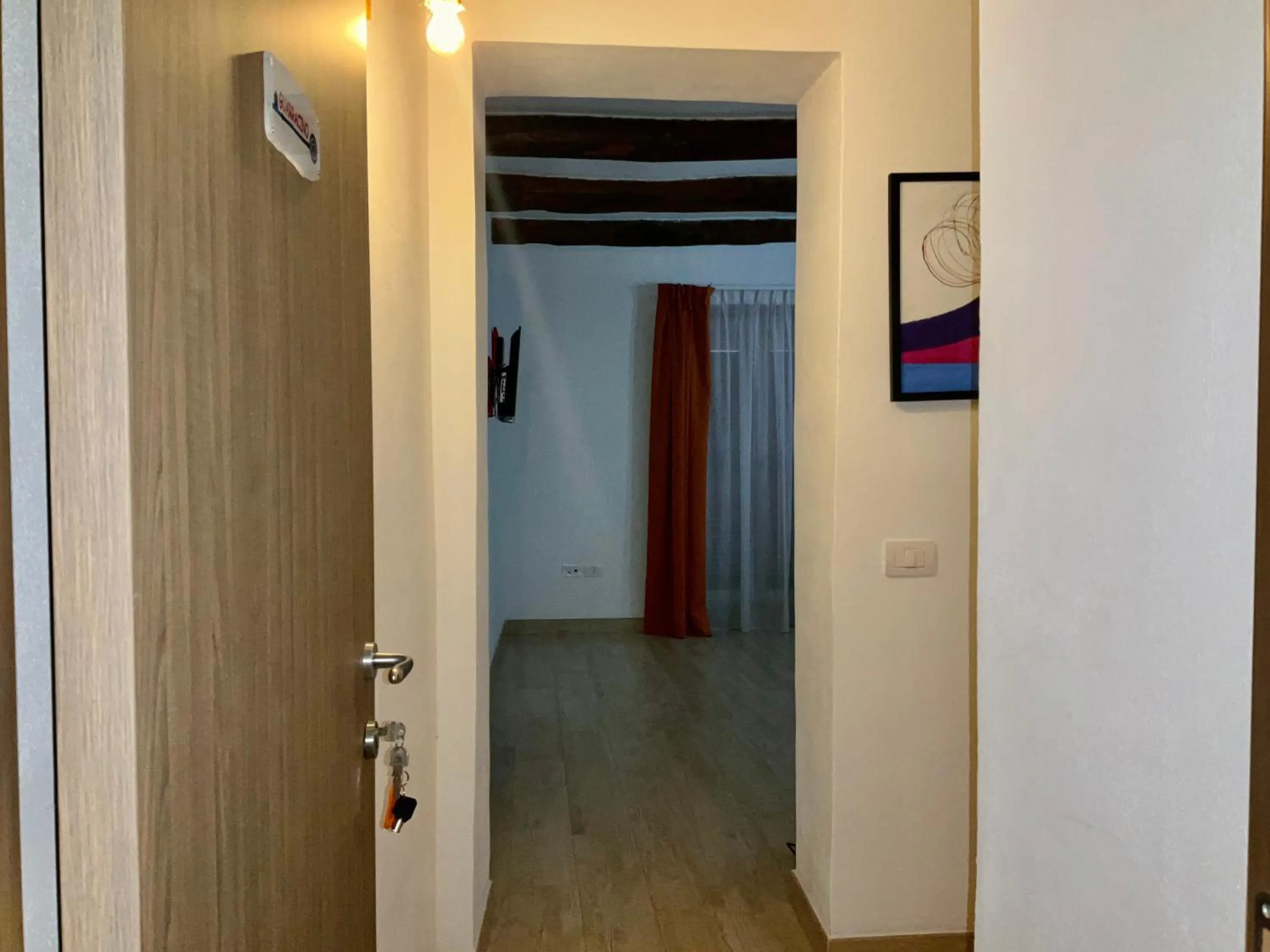 Decorative detail in 'A Room de' Scugnizzi