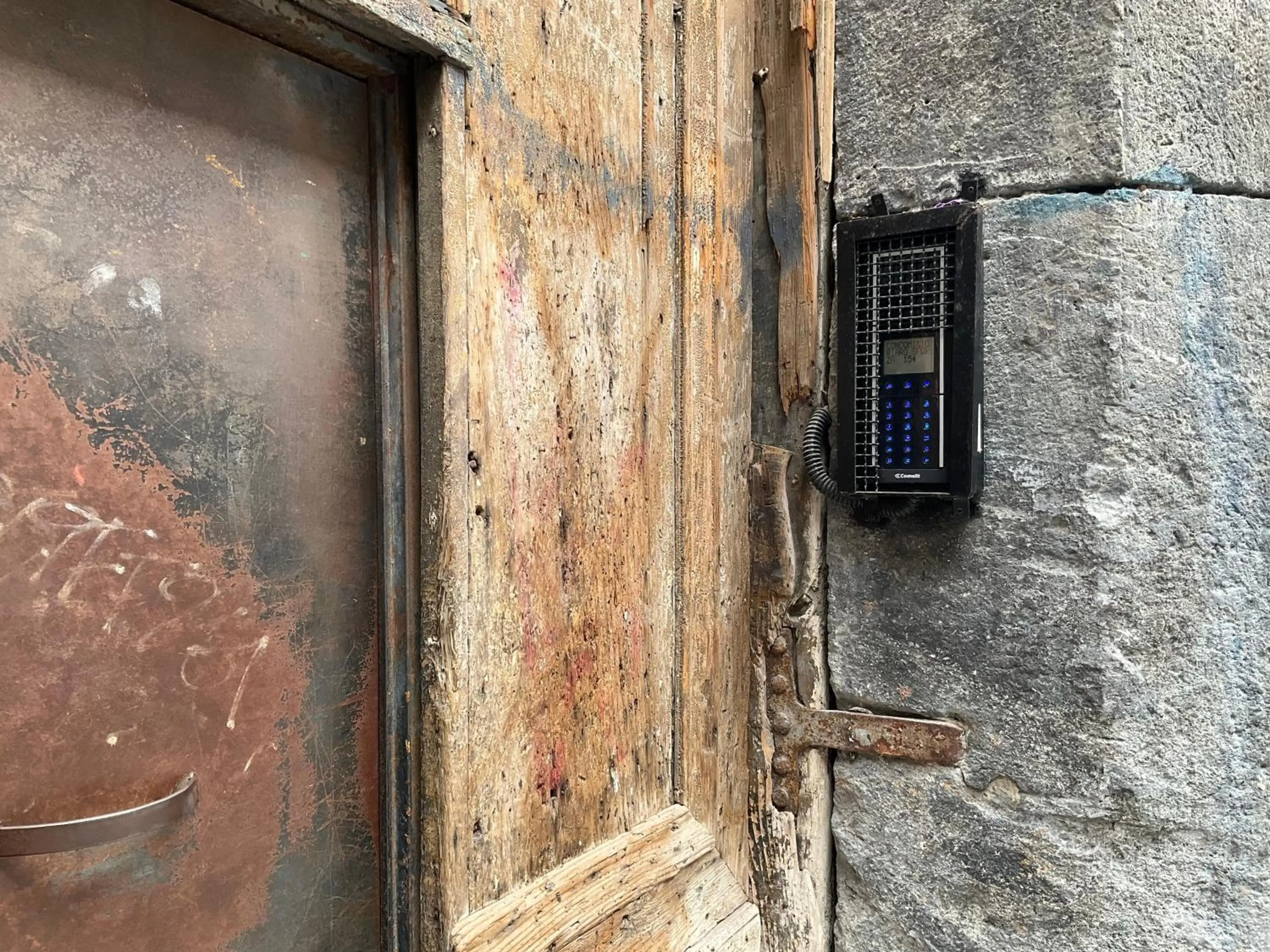 Property building in 'A Room de' Scugnizzi