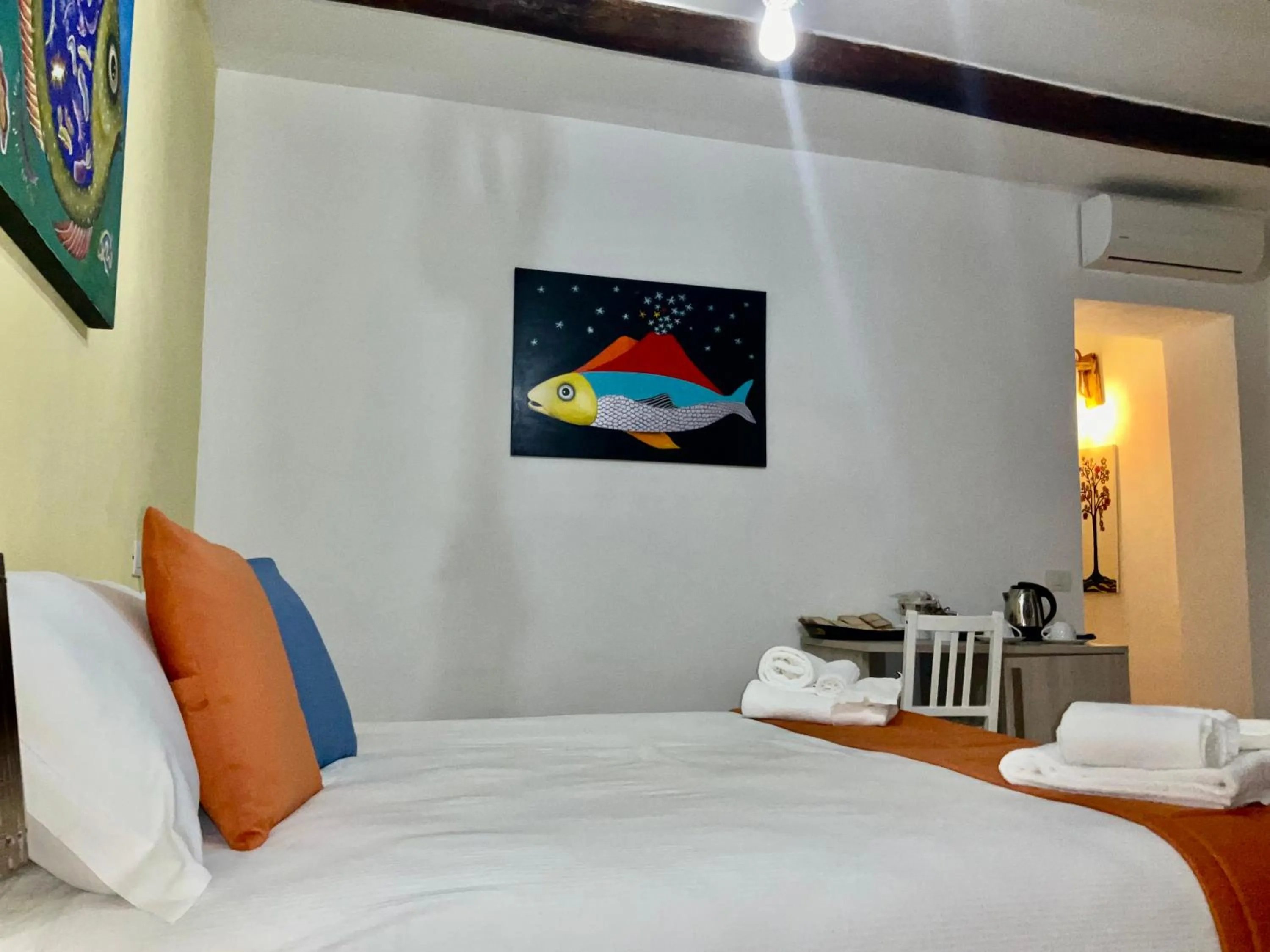 Bedroom, Bed in 'A Room de' Scugnizzi