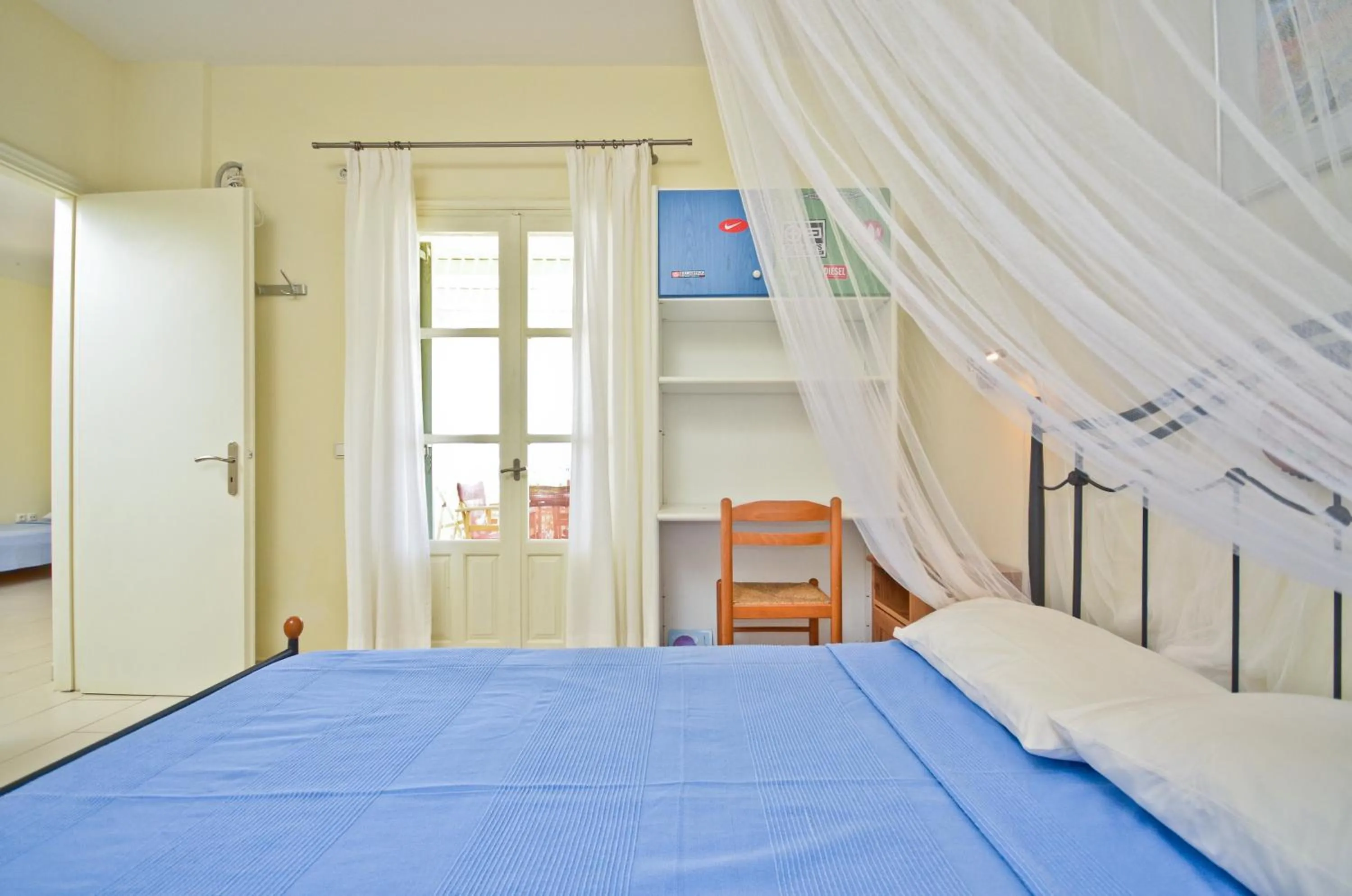 Bed in Ydreos Studios & Apartments