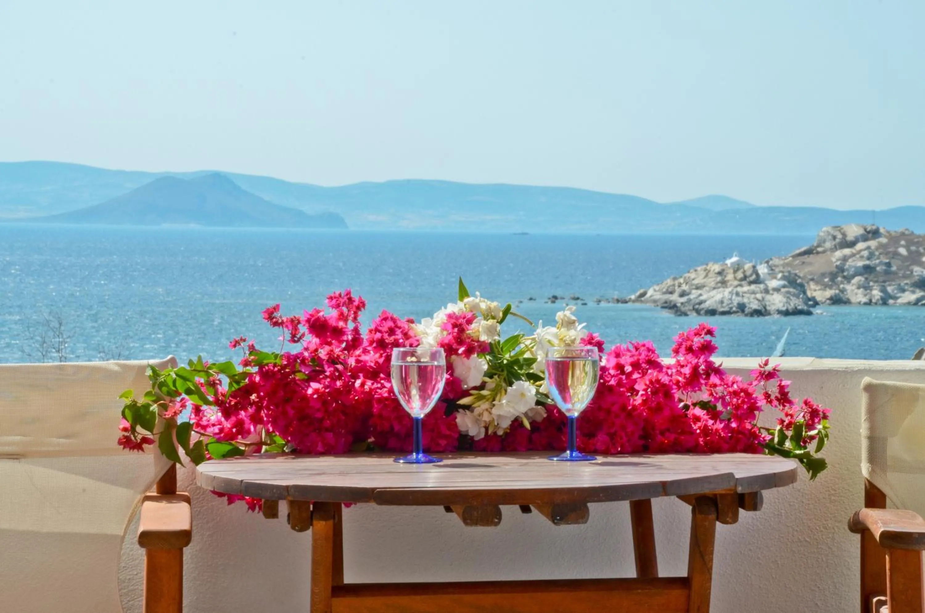 Day in Ydreos Studios & Apartments